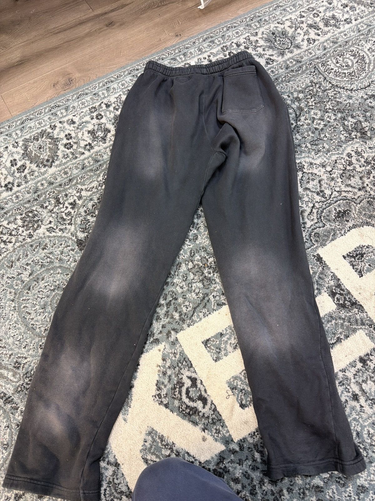 HELLSTAR Hellstar uniform logo sweatpants black Size US 34 / EU 50 - 2 Thumbnail