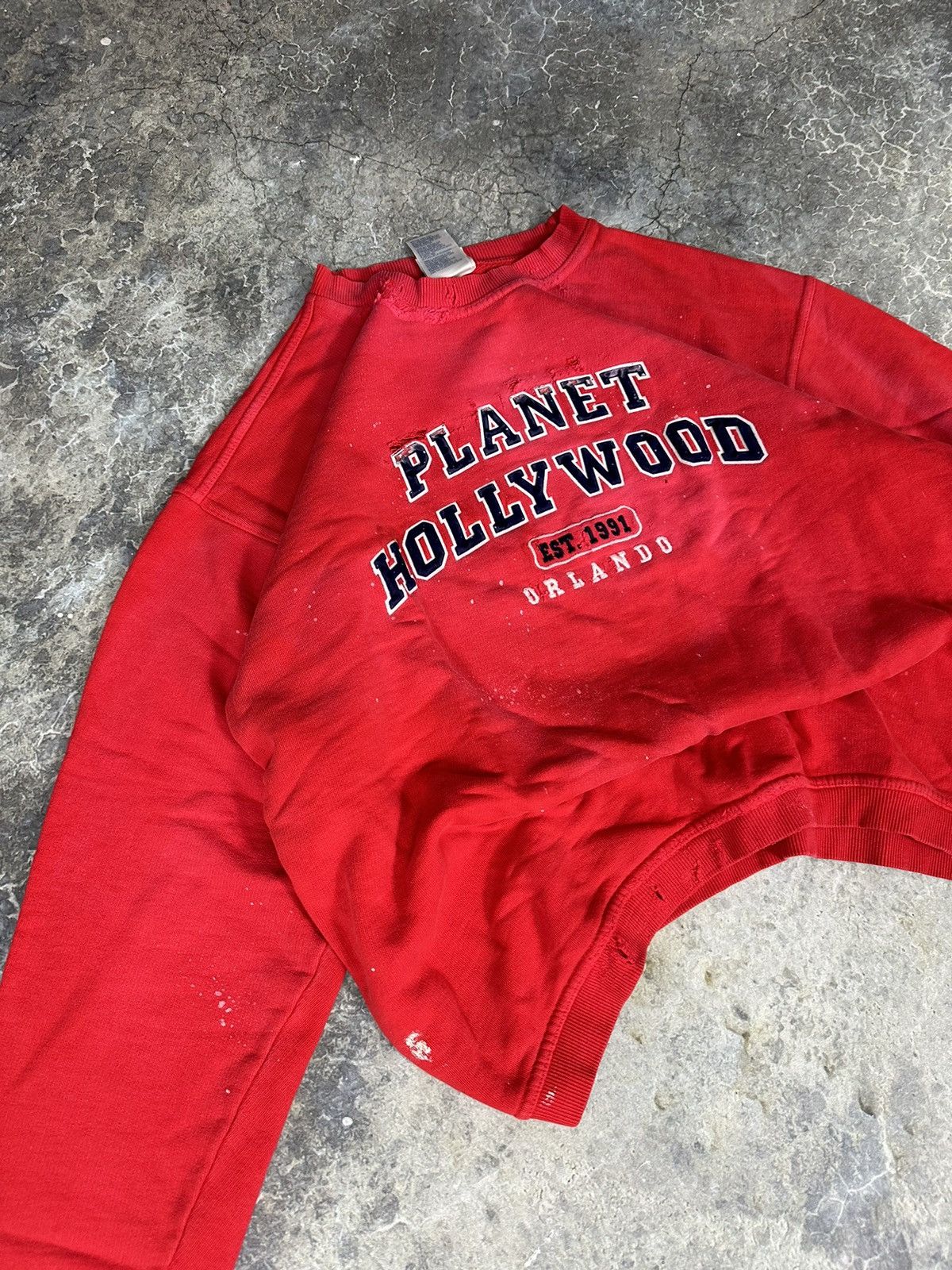 Planet Hollywood × Vintage Vintage Thrashed Planet Hollywood Crewneck Size US S / EU 44-46 / 1 - 2 Thumbnail