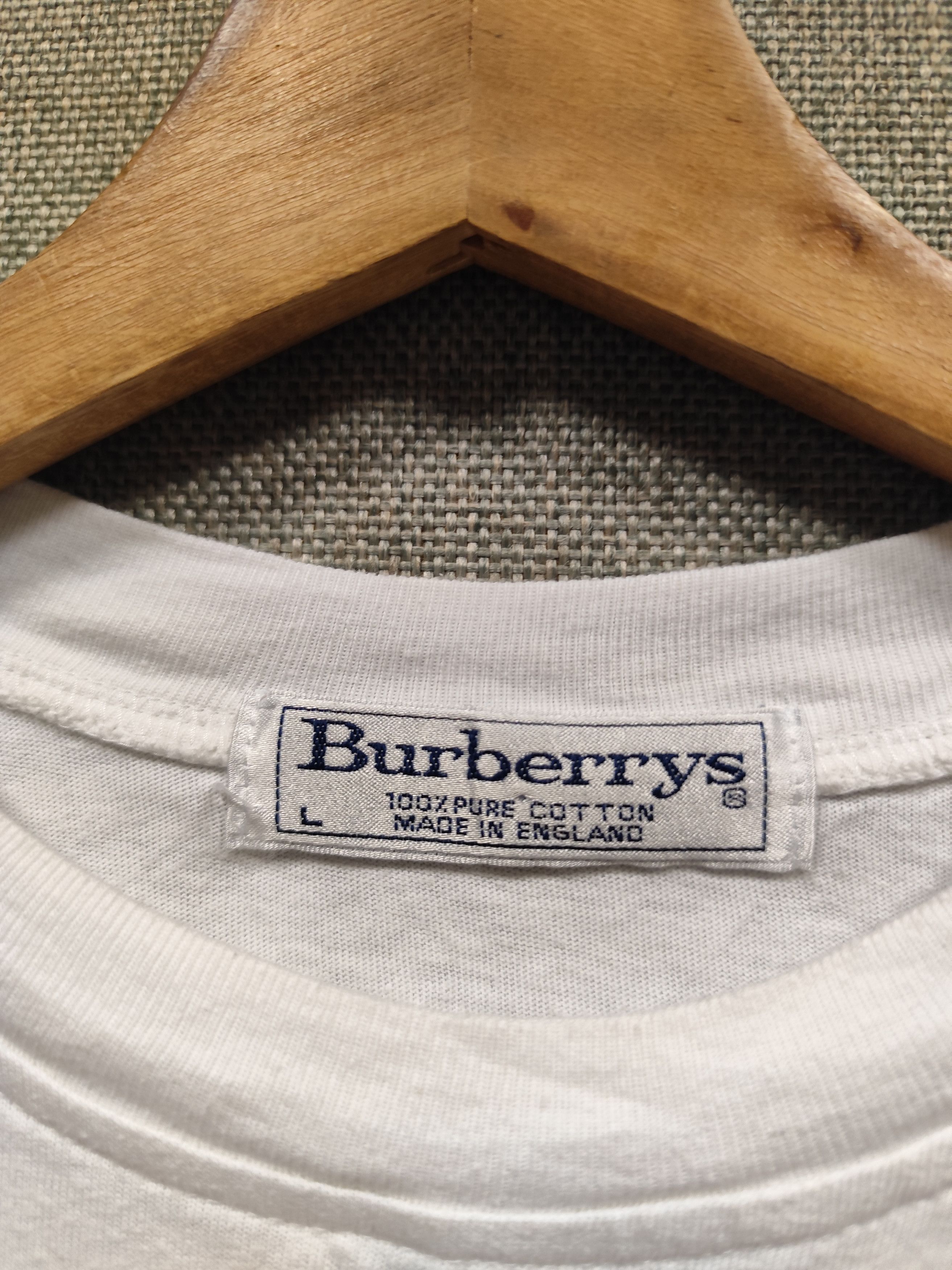 Burberry Vintage 90s Burberrys Of London Pink Spell Out Bear Tee Size US L / EU 52-54 / 3 - 4 Thumbnail