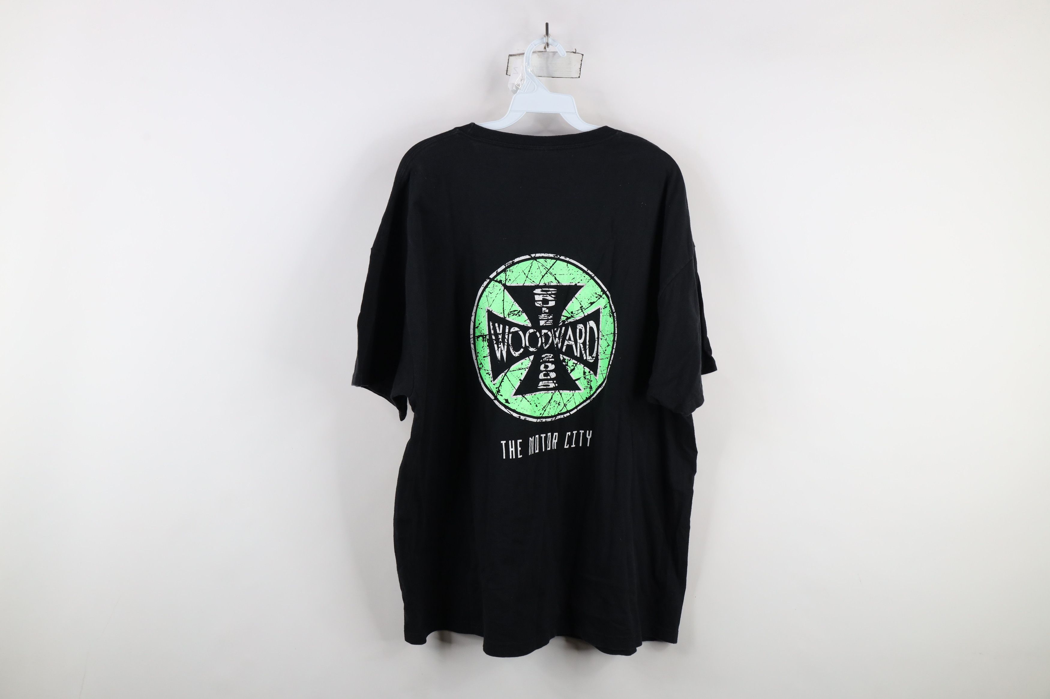 Vintage Vintage Y2K 2005 Iron Cross Woodward Dream Cruise T-Shirt Size US XXL / EU 58 / 5 - 9 Thumbnail