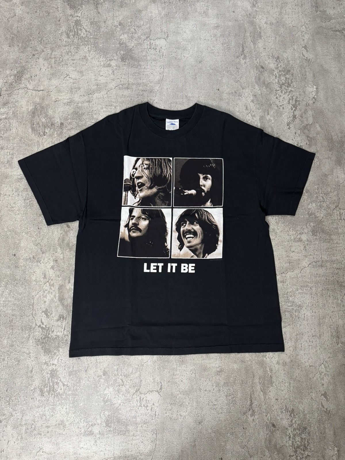 Band Tees VINTAGE 1996 THE BEATLES “LET IT BE” T-SHIRT Size US XL / EU 56 / 4 - 1 Thumbnail