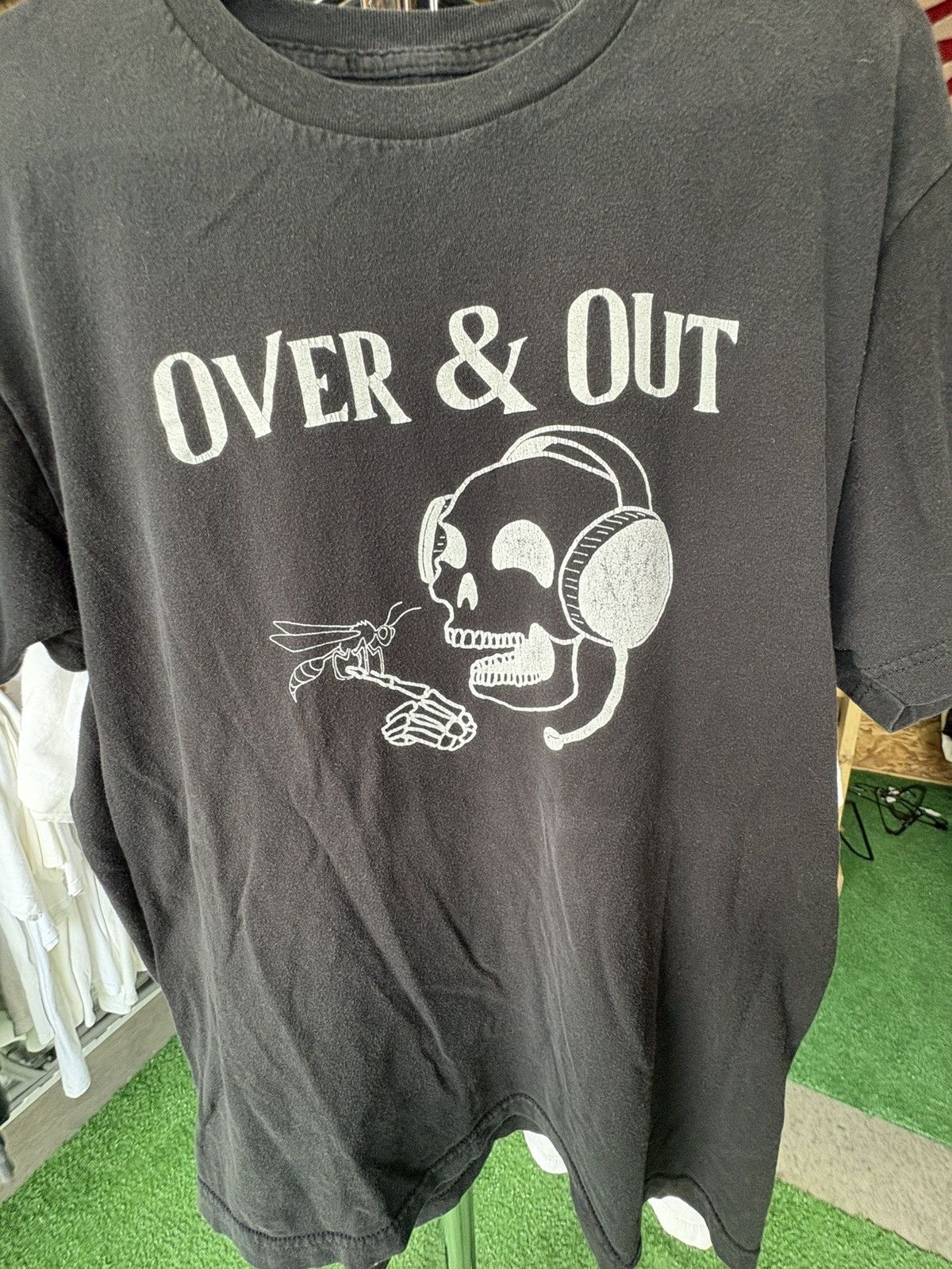 Vintage 1990’s Over and Out skull T-Shirt Size US L / EU 52-54 / 3 - 2 Thumbnail