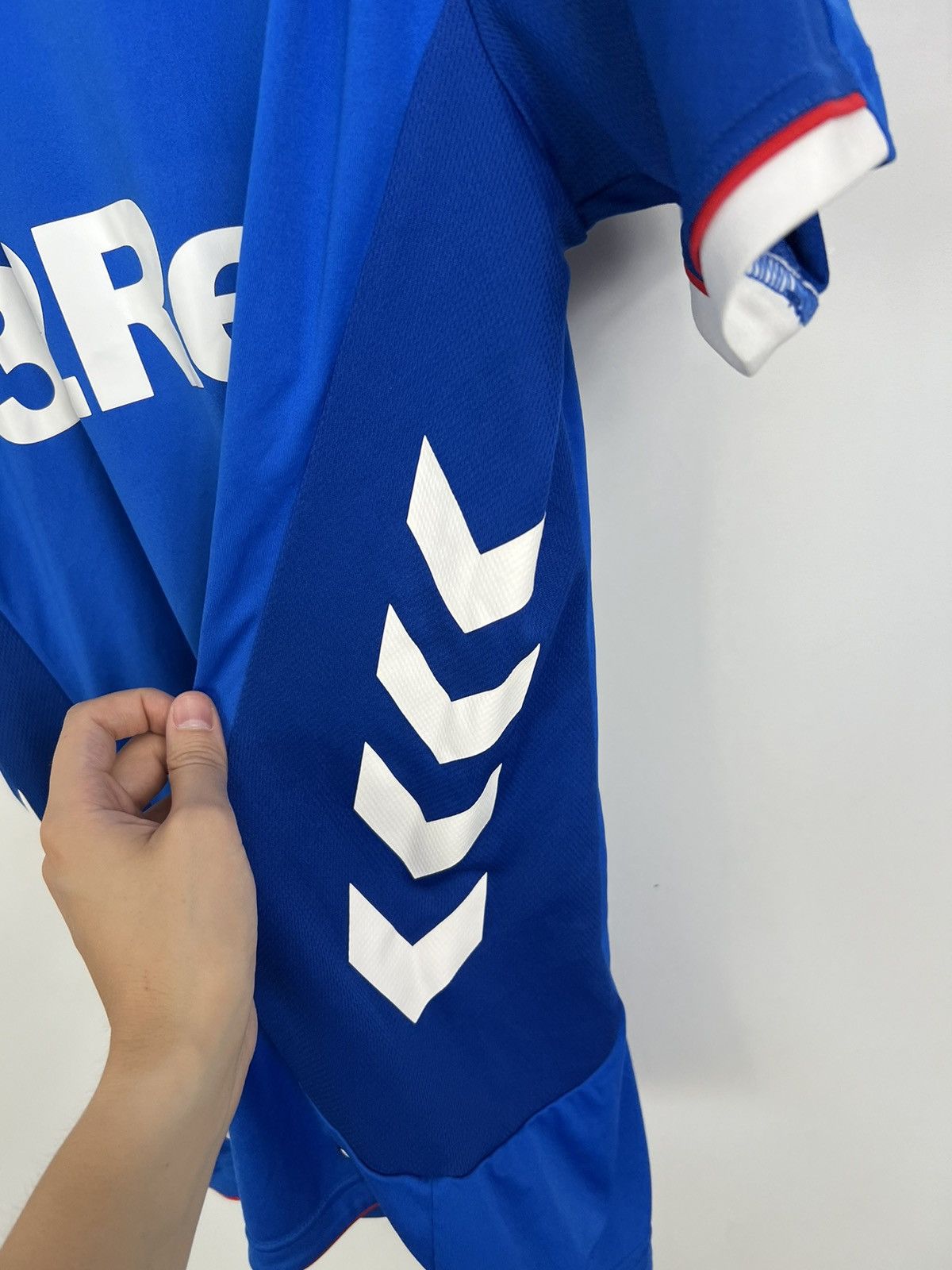Hummel Hummel Glasgow Rangers 2018/2019 Soccer Jersey Size US M / EU 48-50 / 2 - 5 Thumbnail