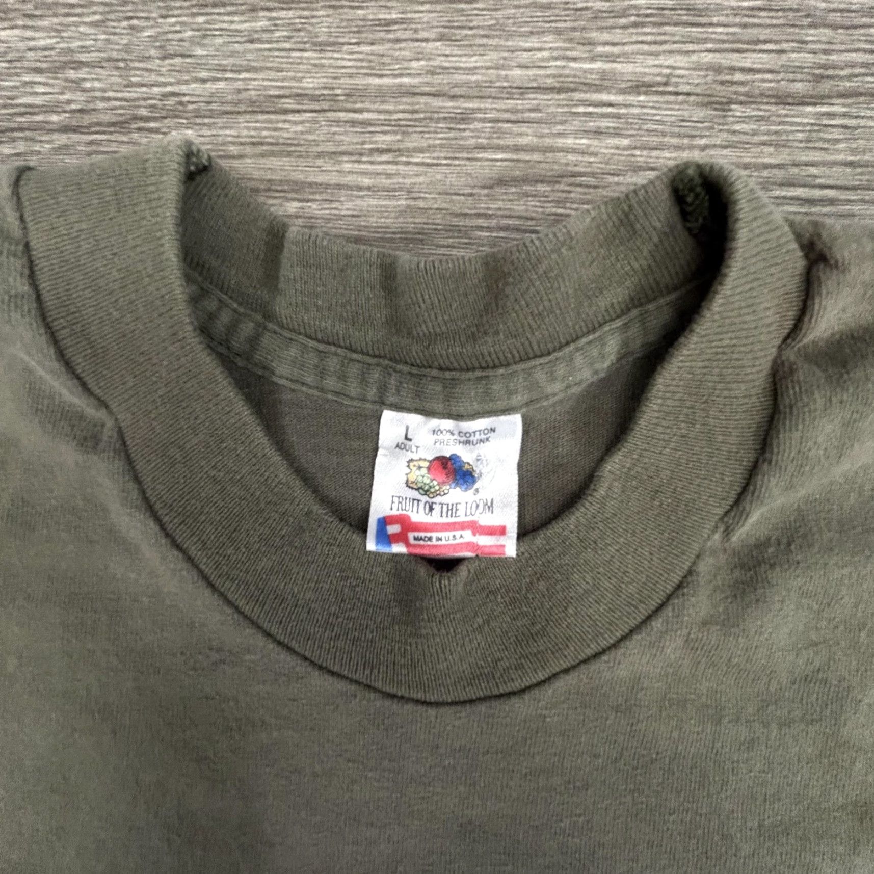 Fruit Of The Loom VINTAGE Mothman Shirt Mens Large 30 Years & The Legend Grows 1966–1996 Point Pleasant WV 90s USA Shirt Size US L / EU 52-54 / 3 - 6 Thumbnail