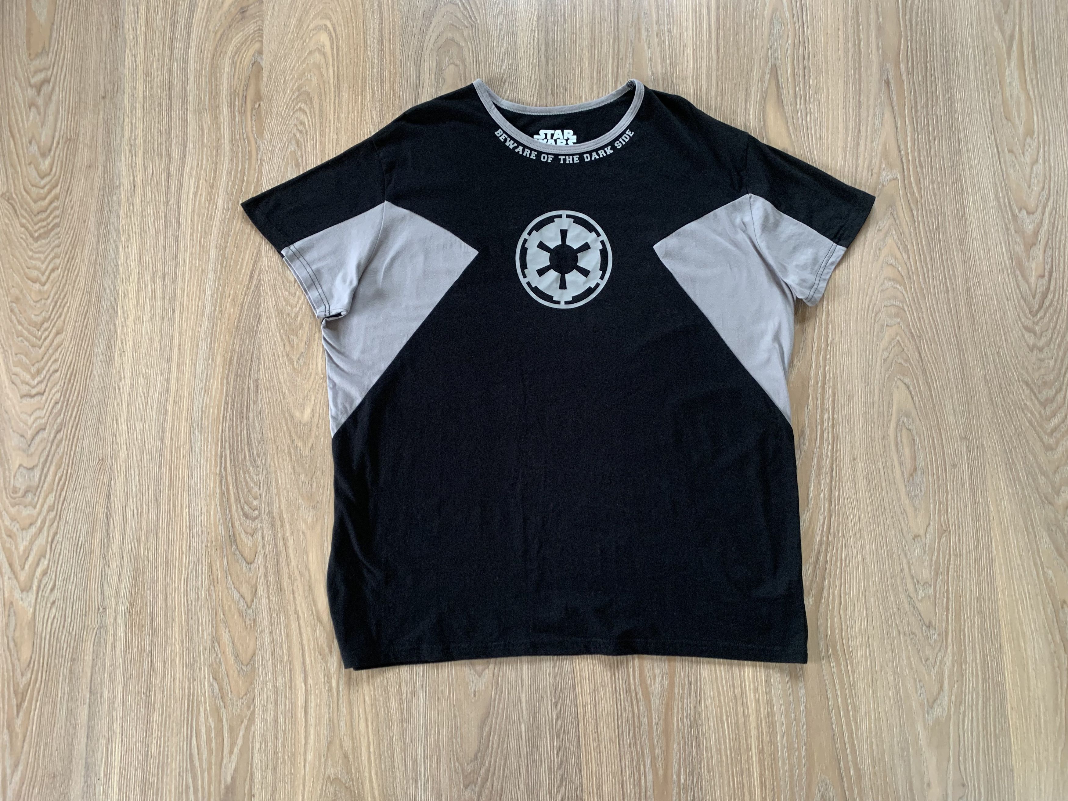 Star Wars Star Wars Imperial Symbol Printed T-Shirt Size US XXL / EU 58 / 5 - 2 Thumbnail