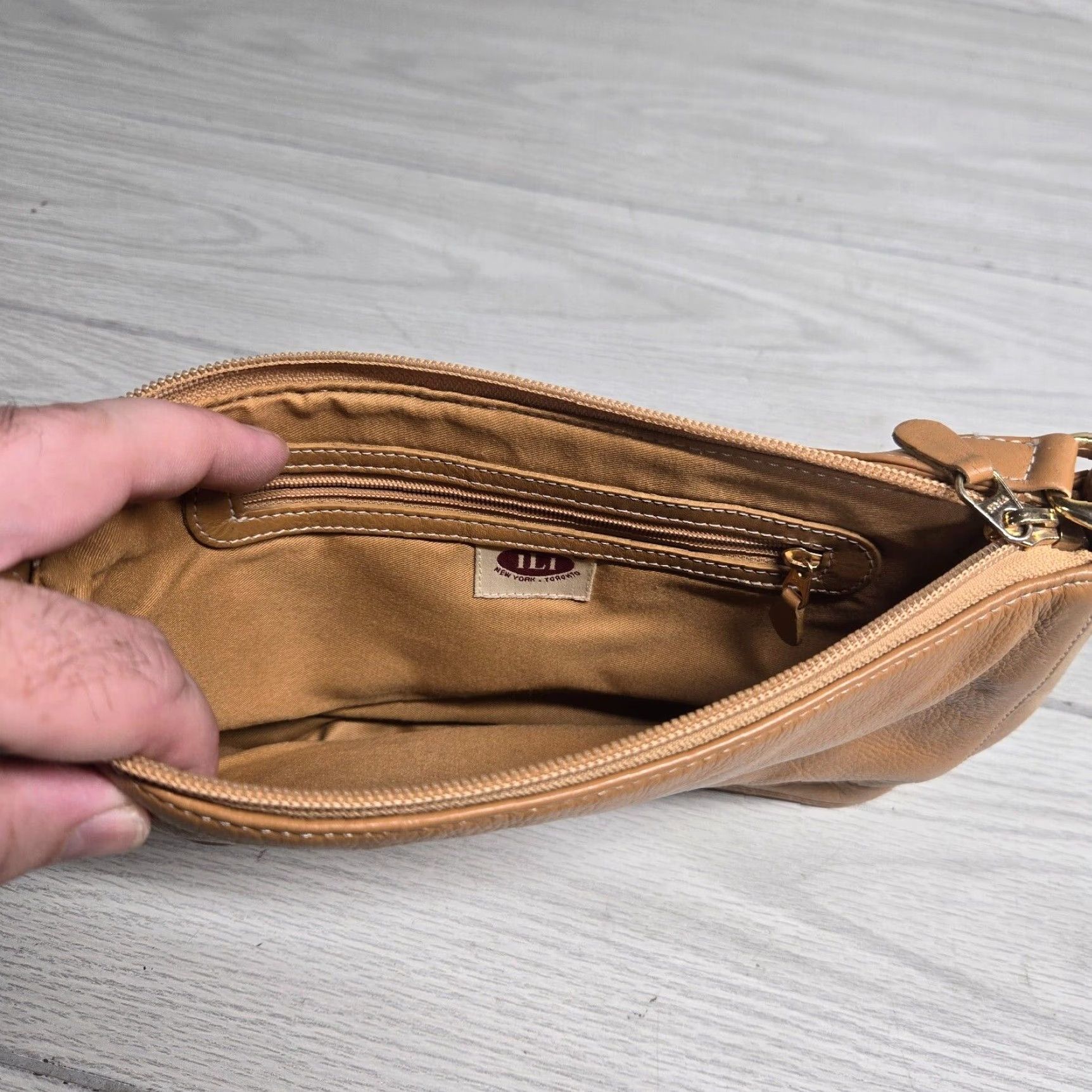 Vintage VINTAGE ILI New York Toronto Leather Handbag Purse Women Medium Brown Bohemian 80s Size ONE SIZE - 3 Thumbnail