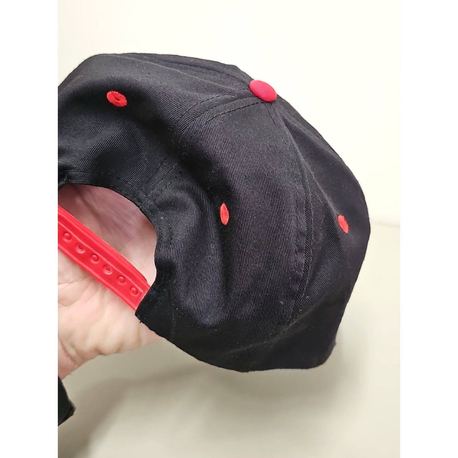 American Needle VINTAGE American Needle X-MEN Snapback Hat Cap Adjustable Unisex Adults Black Red Yellow Green 1990s Marvel Cap Mens Womens Boys Girls Size ONE SIZE - 3 Thumbnail