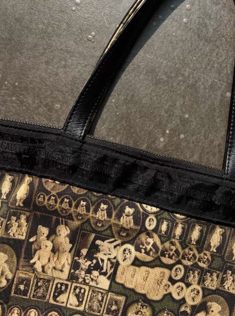 Jean Paul Gaultier Jean Paul Gaultier 2000s “Cyber Horror Museum” Tote Bag Size ONE SIZE - 6 Thumbnail
