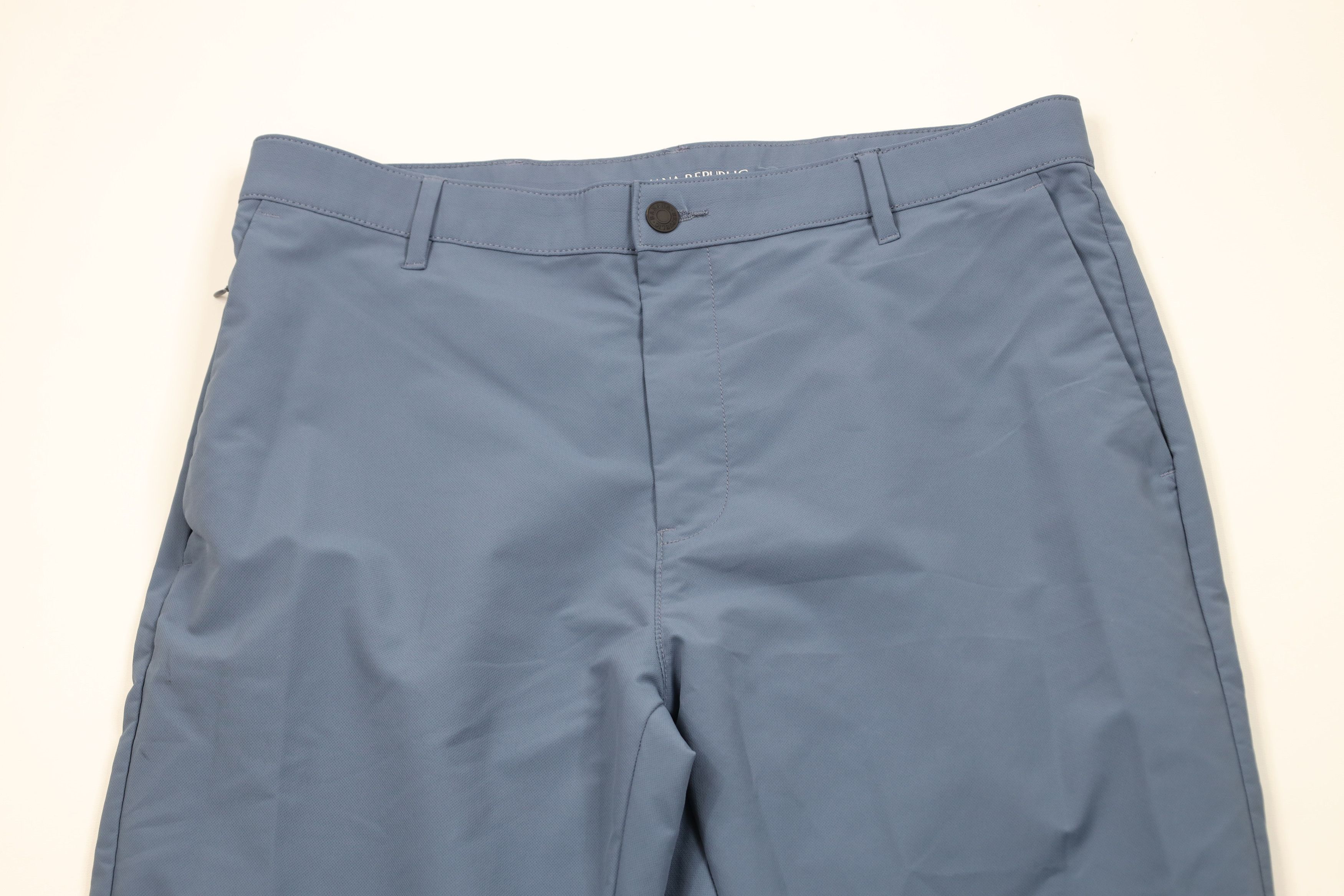 Banana Republic × Vintage Banana Republic Tech Straight Leg Chino Pants Blue Size US 36 / EU 52 - 2 Thumbnail