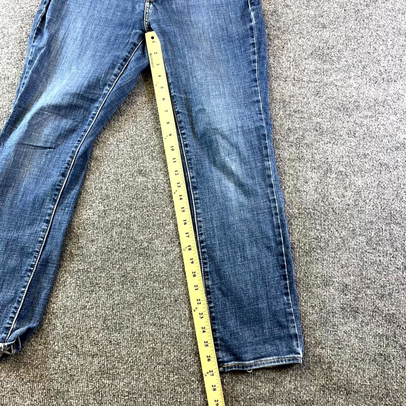 Levi's Levi's Classic Straight Jeans Women Blue Medium Wash 28 Streetwear Zip Fly 5-Pocket Womens Jeans Vintage No" Size 28" / US 6 / IT 42 - 4 Thumbnail