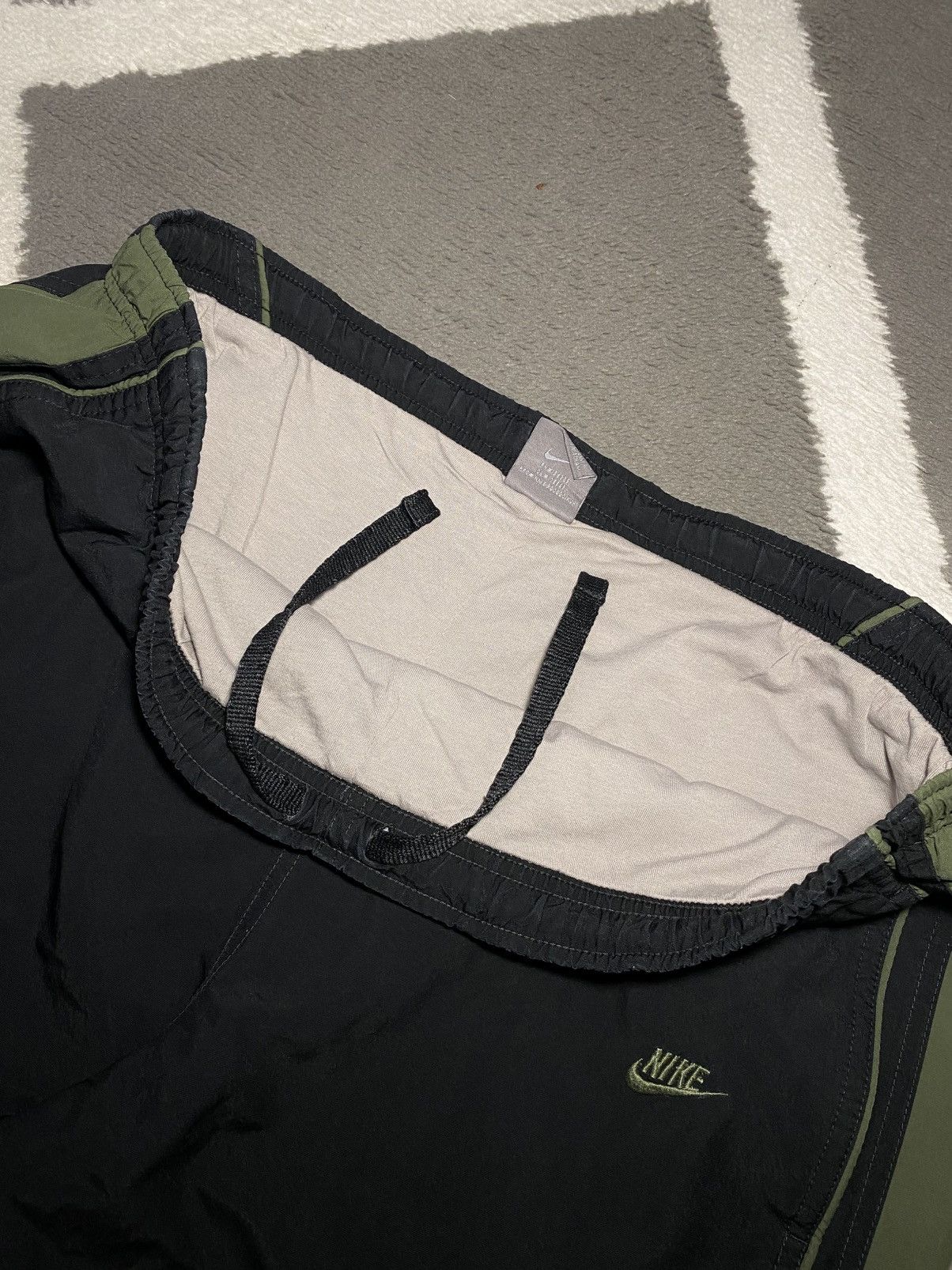Nike × Vintage Vintage 00’s Nike Swoosh Baggy Staight Fit Sweatpants TN Size US 34 / EU 50 - 13 Thumbnail