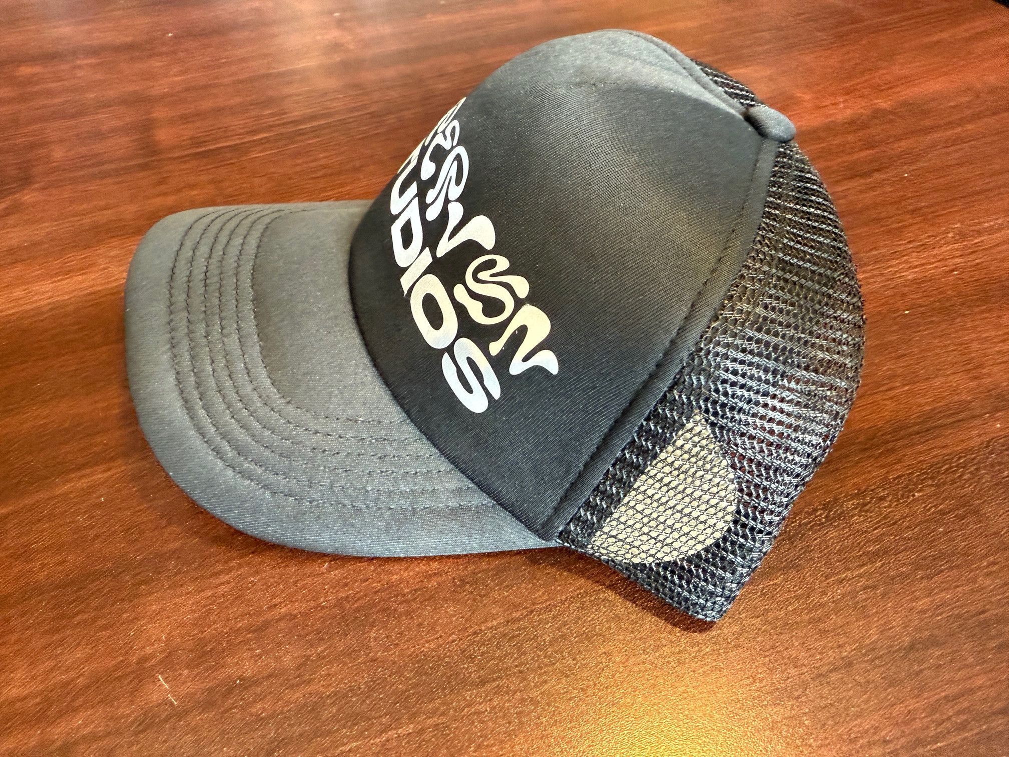 Supervsn Supervsn Wavy logo trucker Hat Size ONE SIZE - 3 Thumbnail