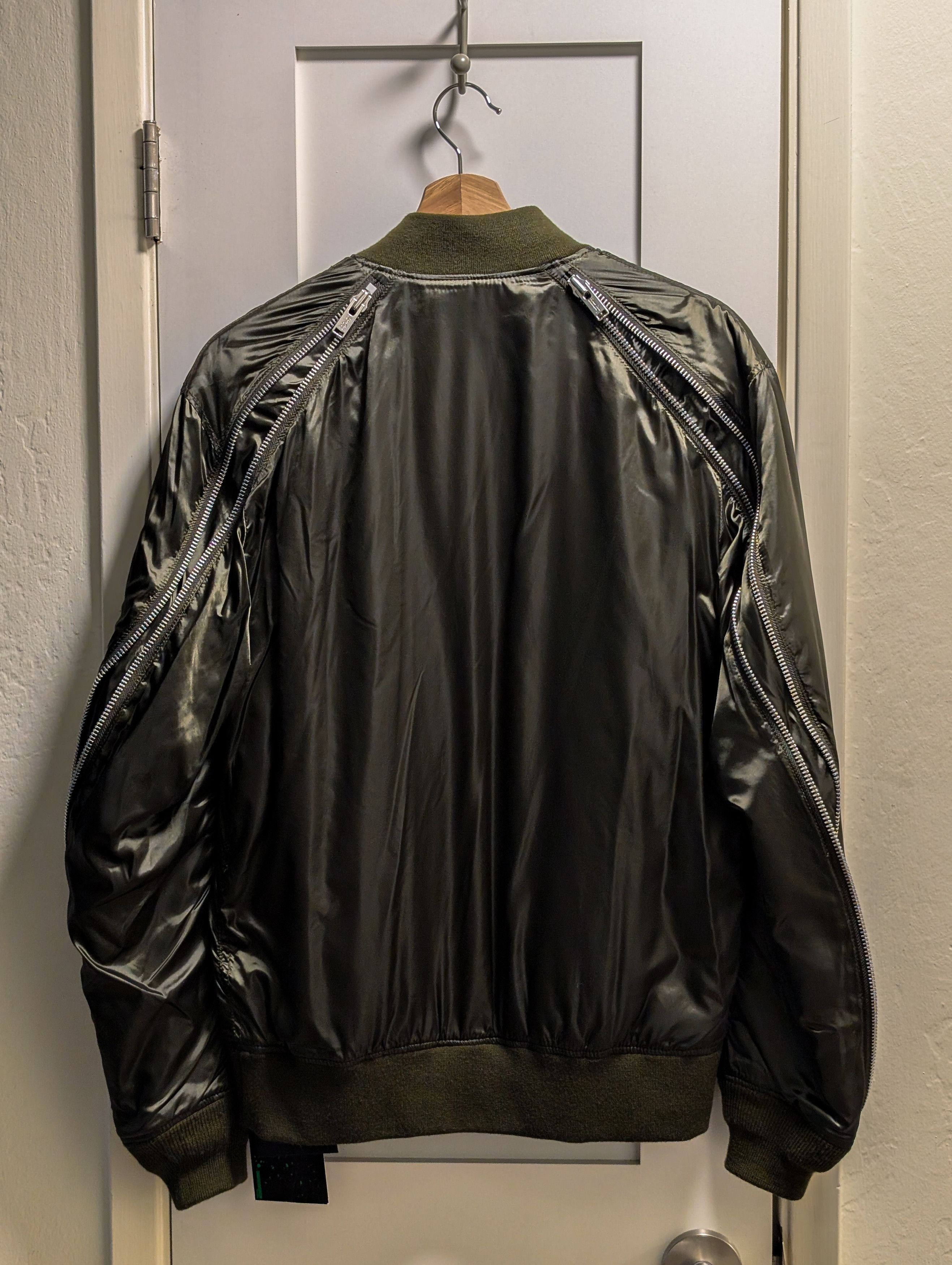 Undercover AW14 "Cold Blood" Back Zip Bomber - Olive Size 3 Size US L / EU 52-54 / 3 - 3 Thumbnail