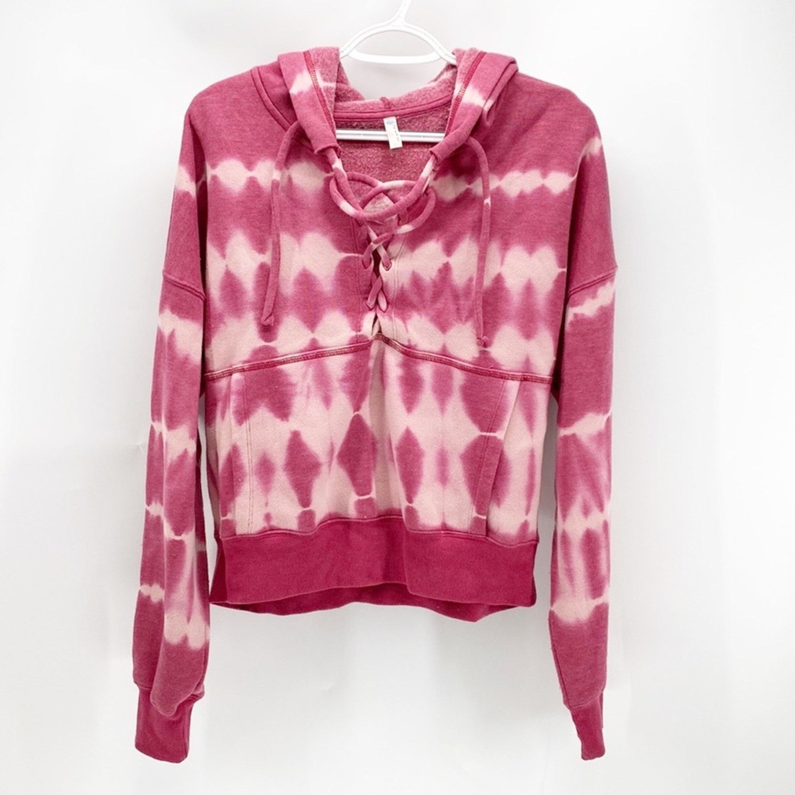 Free People Free People Movement Tie dye believer semi cropped hoodie Size S / US 4 / IT 40 - 1 Thumbnail
