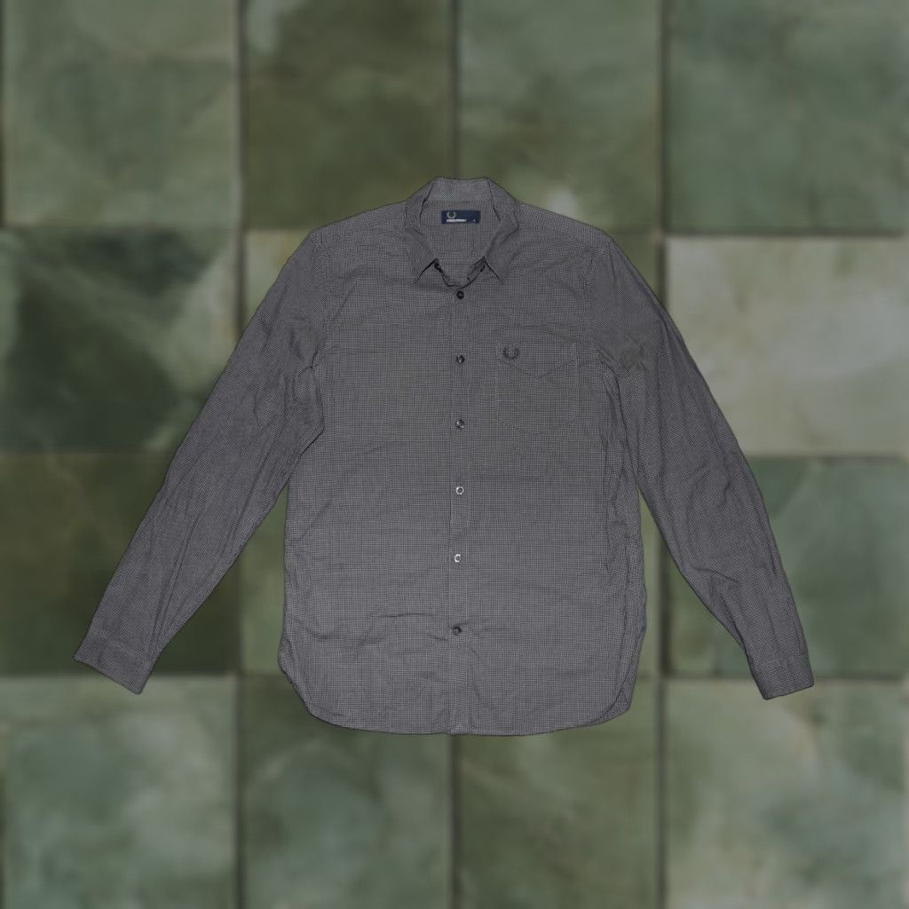 Fred Perry FRED PERRY SHIRT MEN'S M LONG SLEEVE CHECK BUTTON DOWN SHIRT M2570/102 GRAY Size US M / EU 48-50 / 2 - 1 Thumbnail