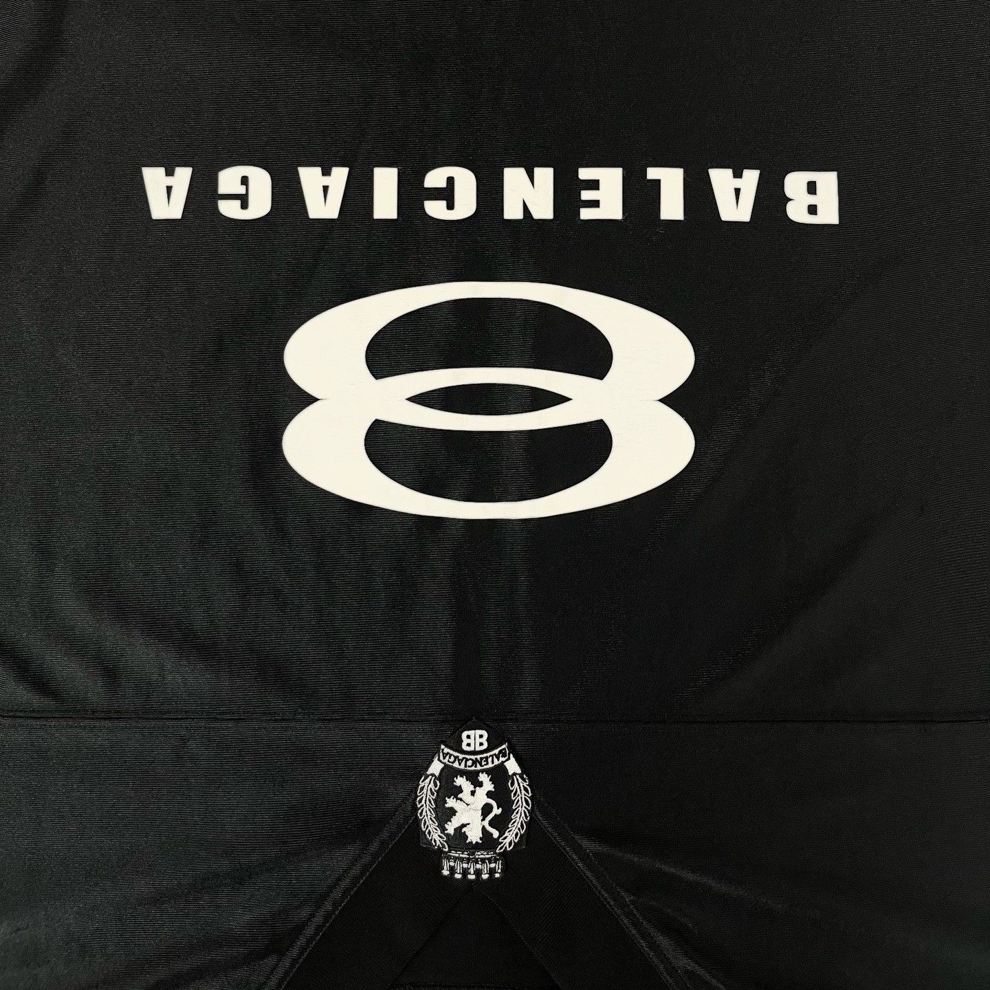 Balenciaga Balenciaga Black Embroidered Double Globe Hoodie Size US M / EU 48-50 / 2 - 6 Thumbnail
