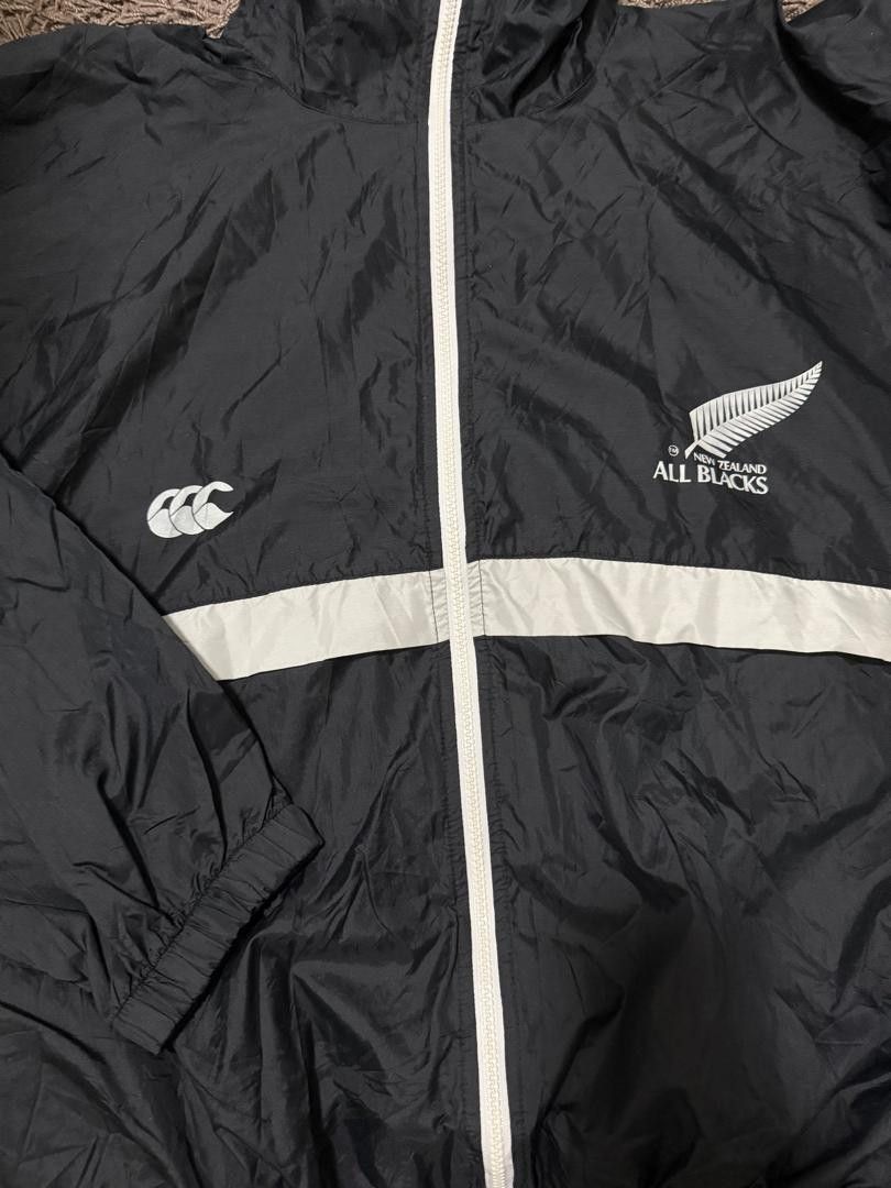 All Blacks × Canterbury of New Zealand × Vintage Canterbury All Black Windbreaker Big Logo ( big size ) Size US M / EU 48-50 / 2 - 1 Thumbnail