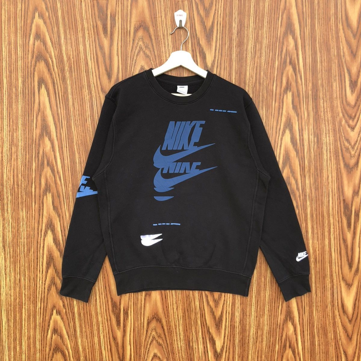 Nike Vintage Nike Sportswear Essentials Sweatshirt Size US S / EU 44-46 / 1 - 1 Thumbnail