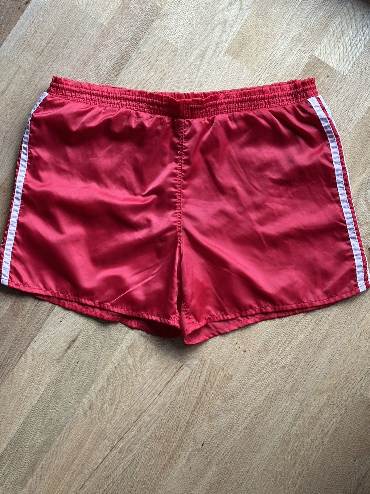 Adidas Vintage adidas shorts Size US 34 / EU 50 - 2 Thumbnail