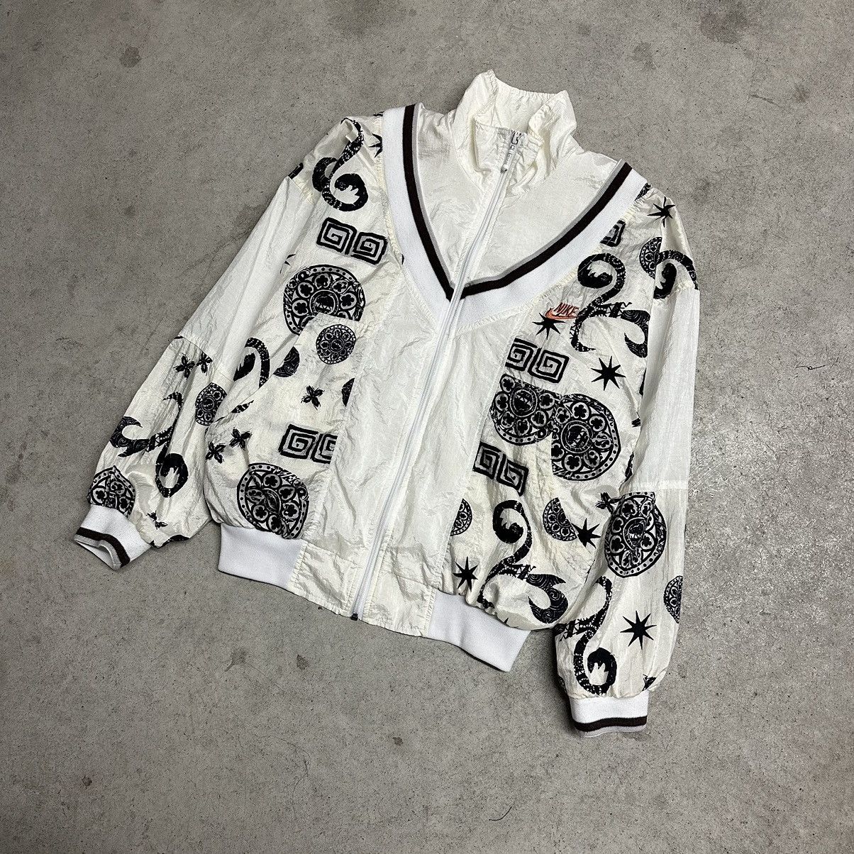 Nike × Vintage Vintage Rare Nike Paisley Windbreaker Jacket Size US S / EU 44-46 / 1 - 2 Thumbnail