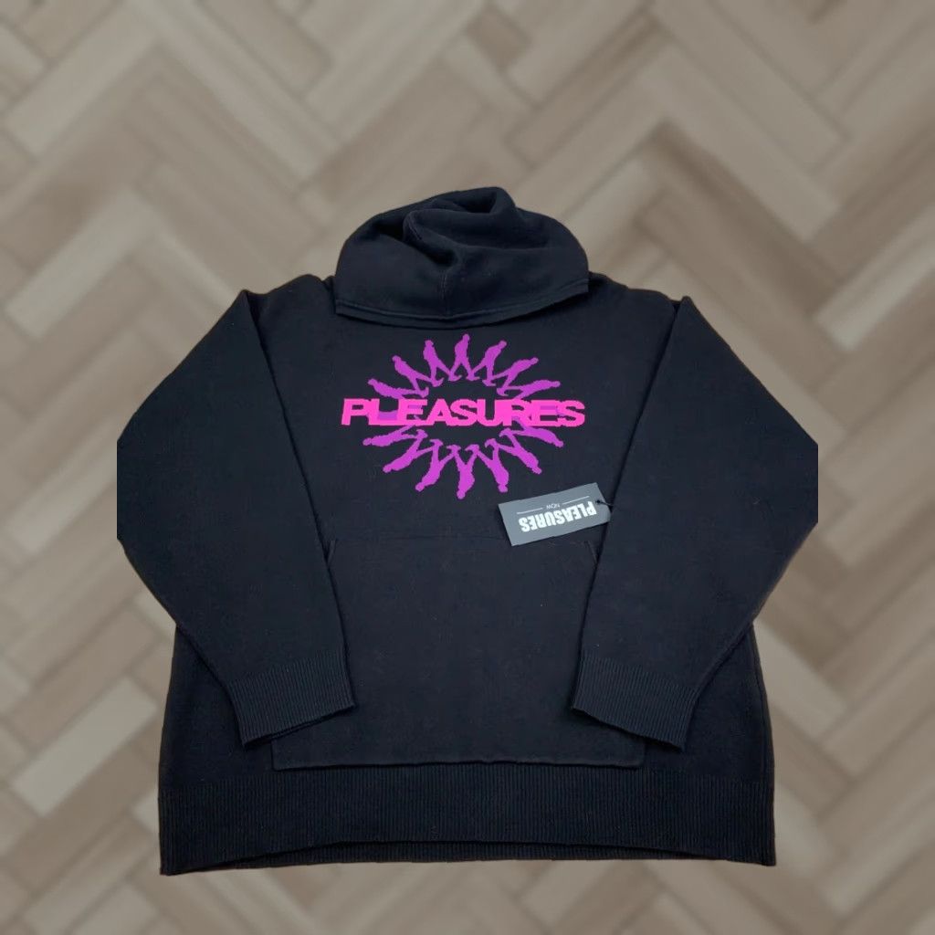 Pleasures NWT Pleasures Logo Hoodie Womens L Black Pullover Knit Hooded Pockets Casual Pullover Size L / US 10 / IT 46 - 1 Thumbnail