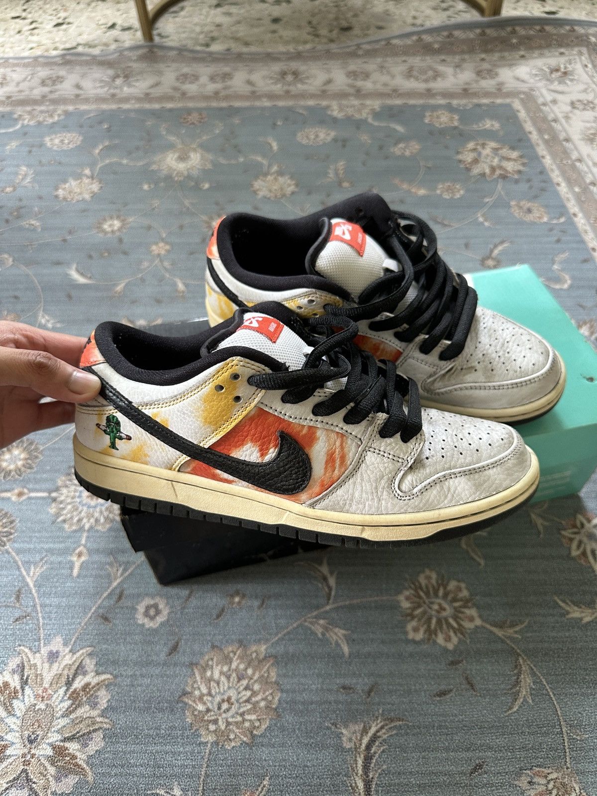Nike Nike SB Dunk Raygun Size US 7 / EU 40 - 1 Thumbnail