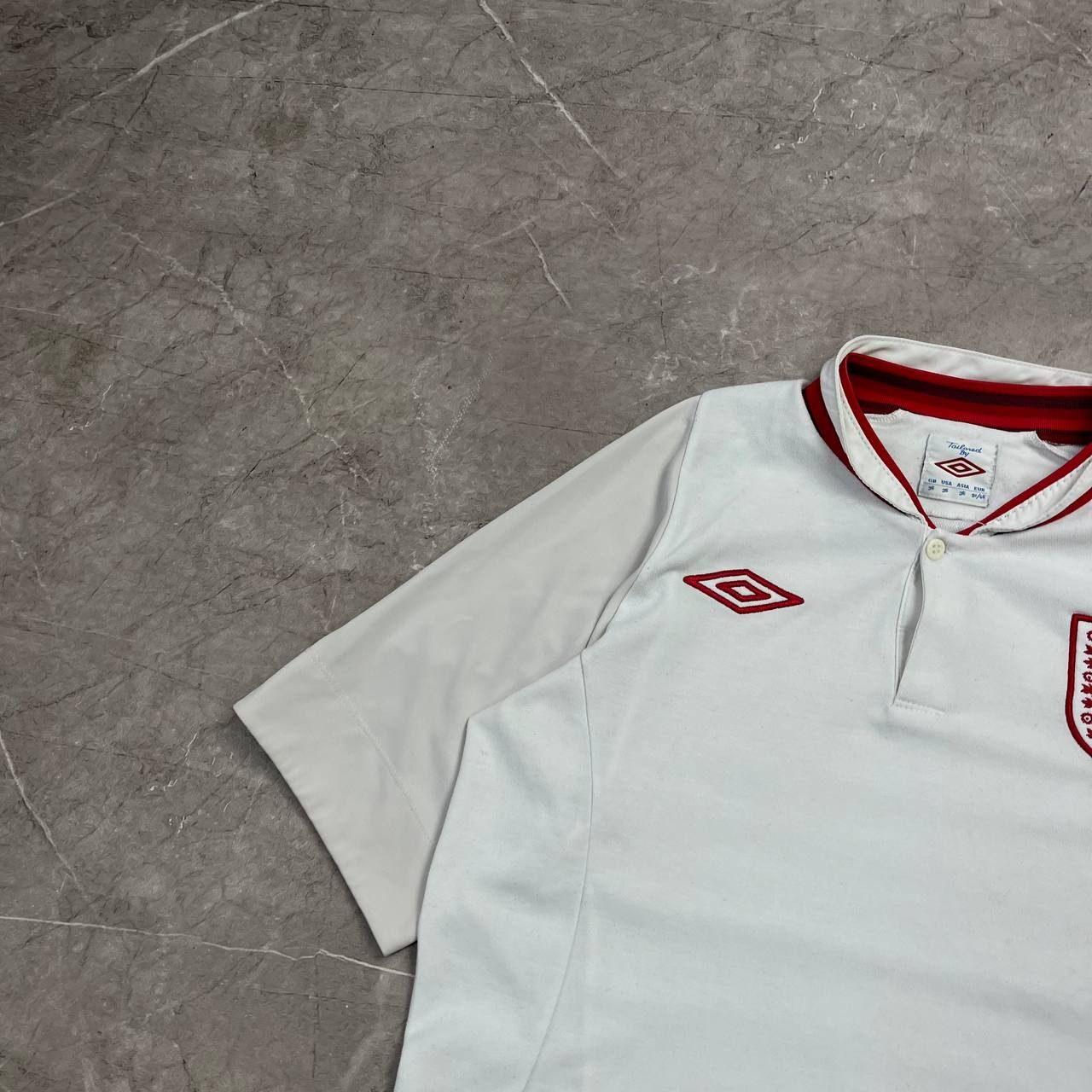 Umbro Umbro England National Team 2012 Home Football Shirt Soccer Size US S / EU 44-46 / 1 - 4 Thumbnail