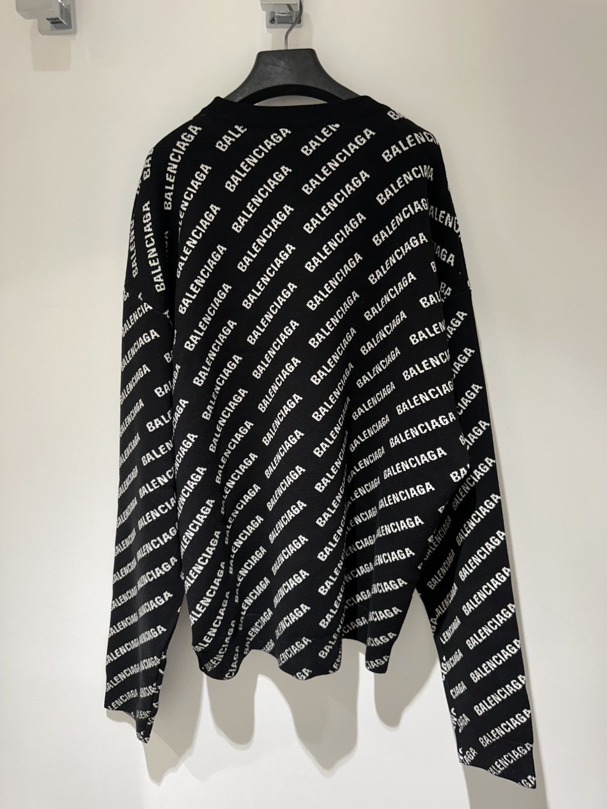 Balenciaga Balenciaga Balenciaga Logo Knit Sweater Size US L / EU 52-54 / 3 - 4 Thumbnail