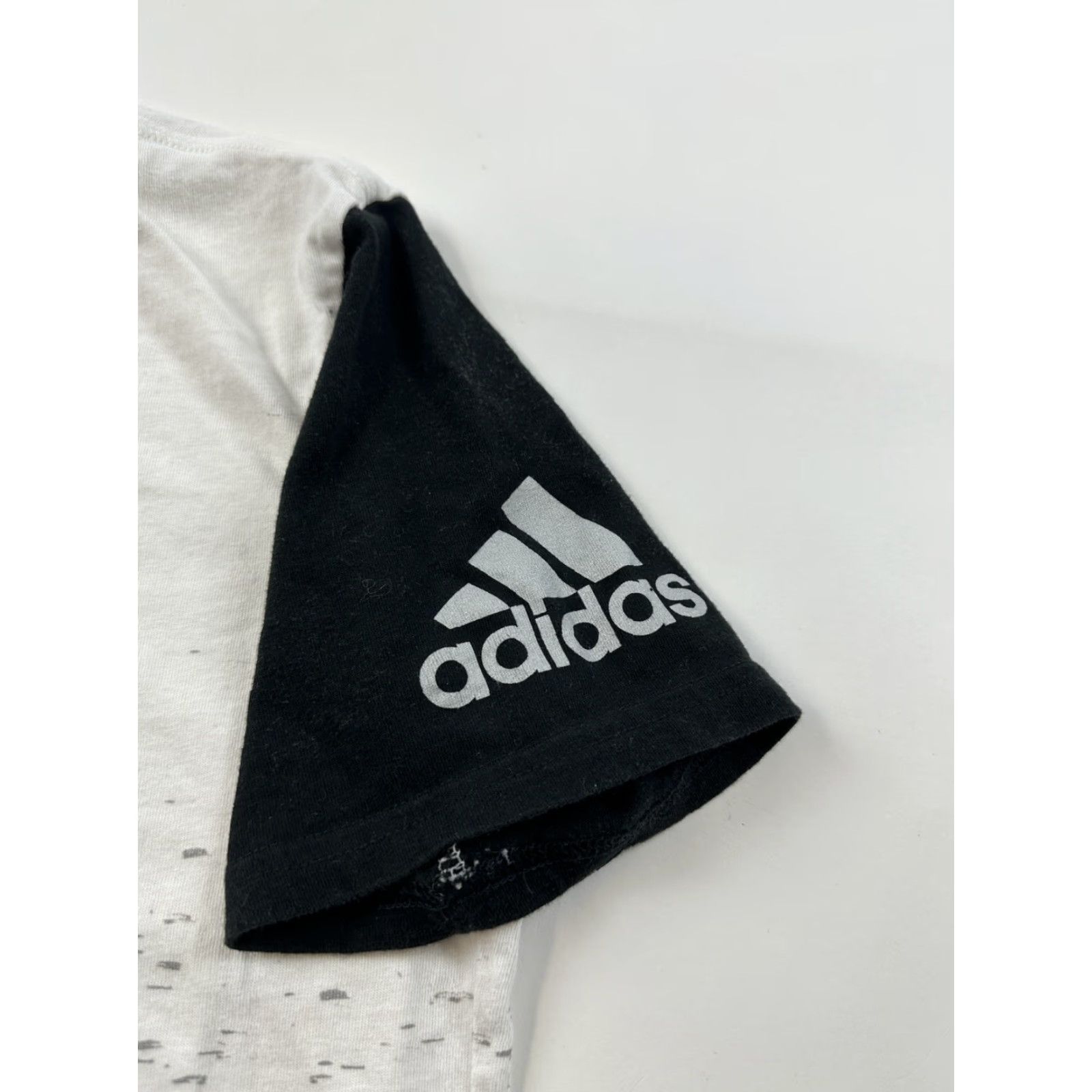 Adidas Adidas Shirt Mens Medium Short Sleeve Multicolor T-Shirt Size US M / EU 48-50 / 2 - 3 Thumbnail