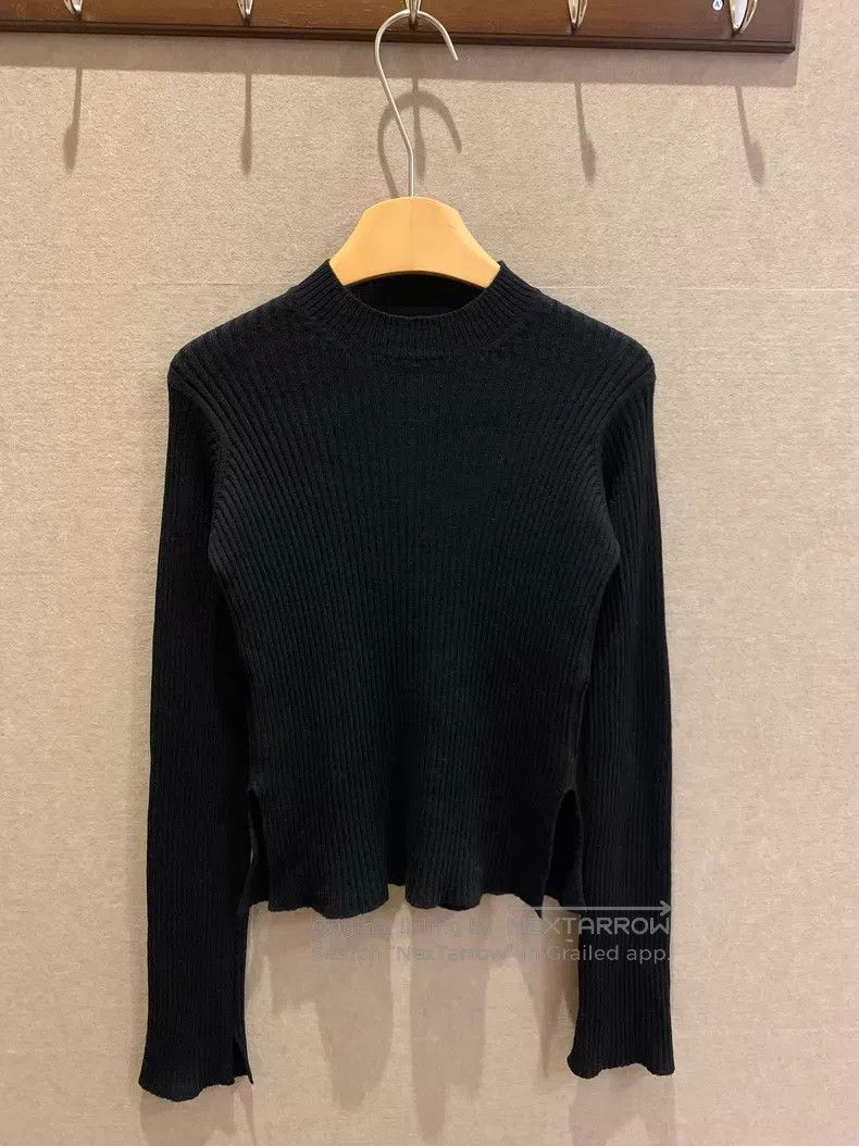 Comme des Garcons Comme Des Garcons Black Ribbed Knit Wool Sweater Size M / US 6-8 / IT 42-44 - 1 Thumbnail