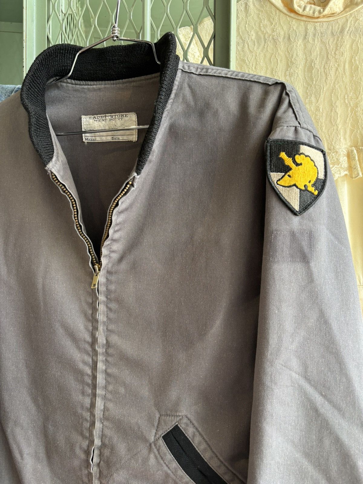 Vintage Vintage Faded 1970s West Point Cadet Store Bomber Jacket Size US M / EU 48-50 / 2 - 2 Thumbnail