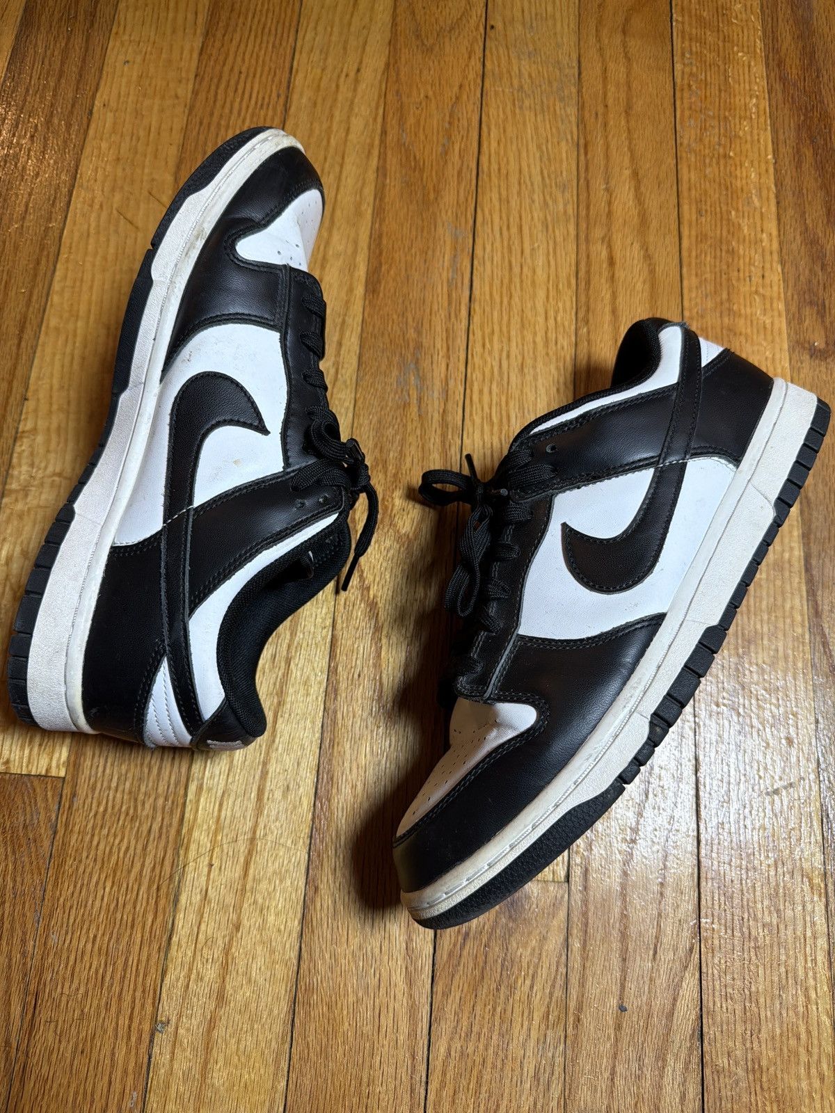 Nike Nike Dunk Panda Size US 8.5 / EU 41-42 - 1 Thumbnail