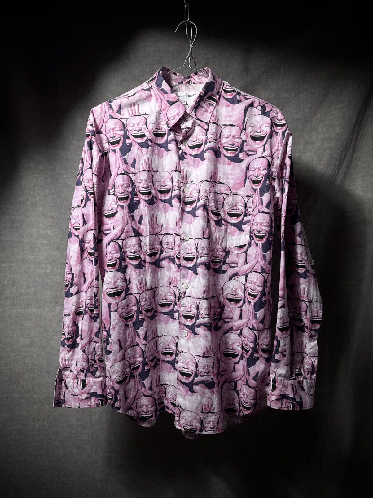 COMME DES GARÇONS SHIRT X YUE MINJUN LAUGHING MAN AOP SHIRT
