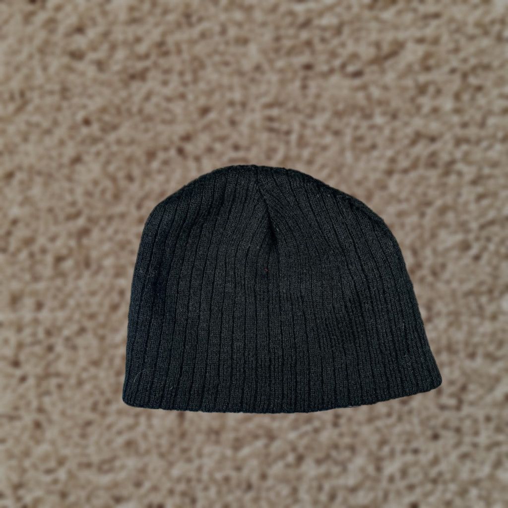 Vintage Beanie Toque Adult One Size Black Ribbed Knit 100% Acrylic Ski Skate Camp Size ONE SIZE - 1 Thumbnail