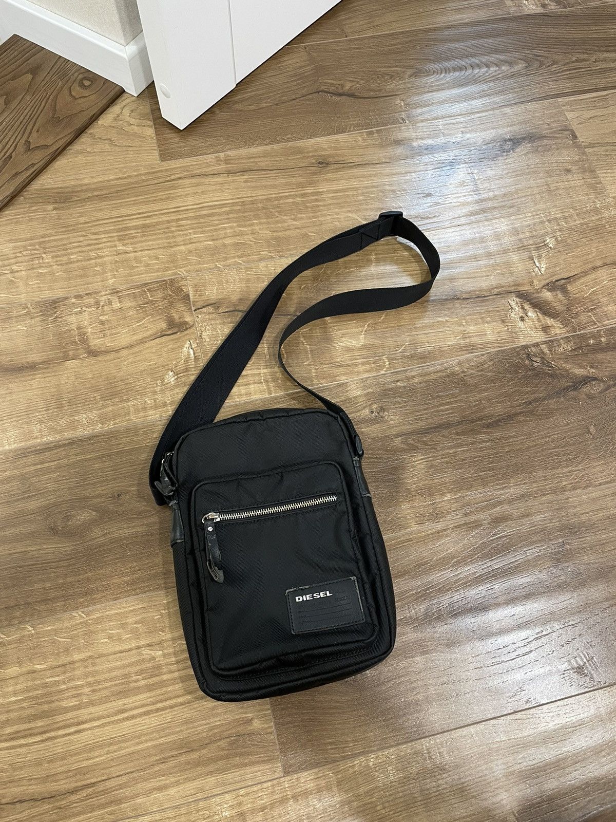 Diesel Vintage Y2K Diesel Avant Garde Cross Bag 30x21 Size ONE SIZE - 1 Thumbnail