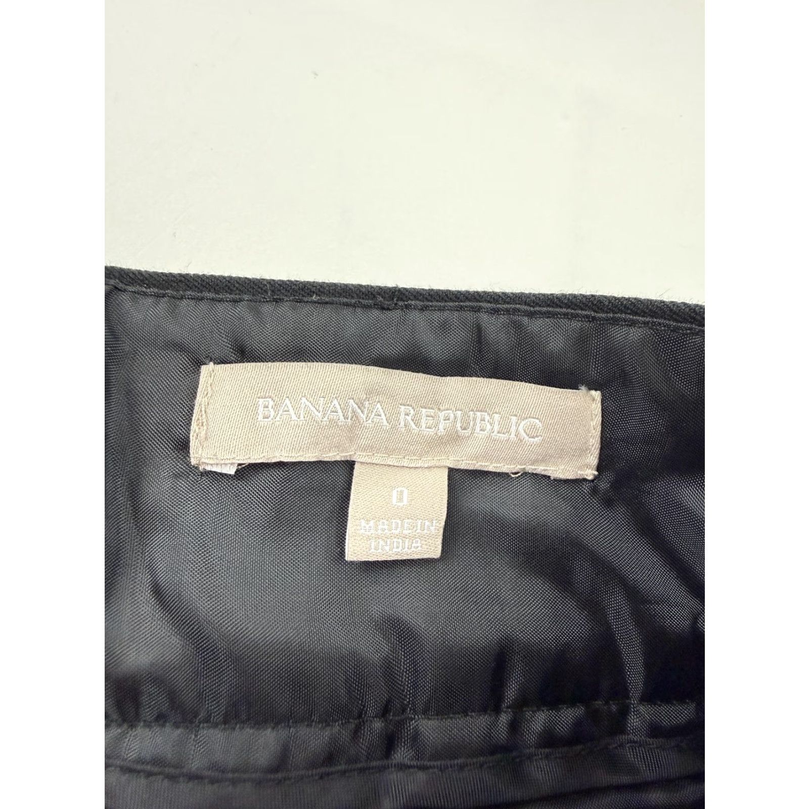 Banana Republic Banana Republic Skirt Womens 0 Black Twill Pencil Lined Stretch Workwear Office Size 25" / US 0 / IT 36 - 2 Thumbnail