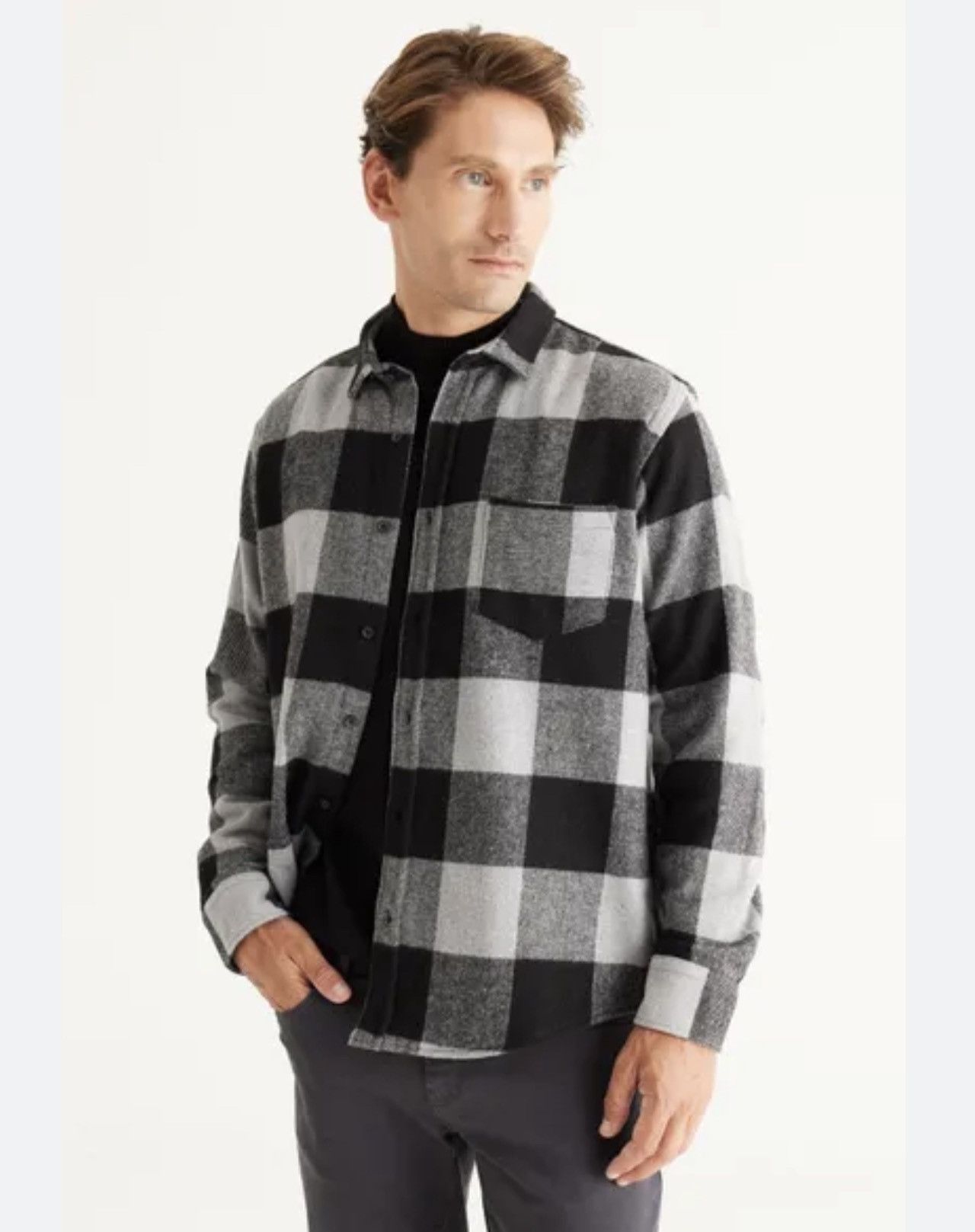 Uniqlo Uniqlo wool flannel Size US L / EU 52-54 / 3 - 1 Thumbnail