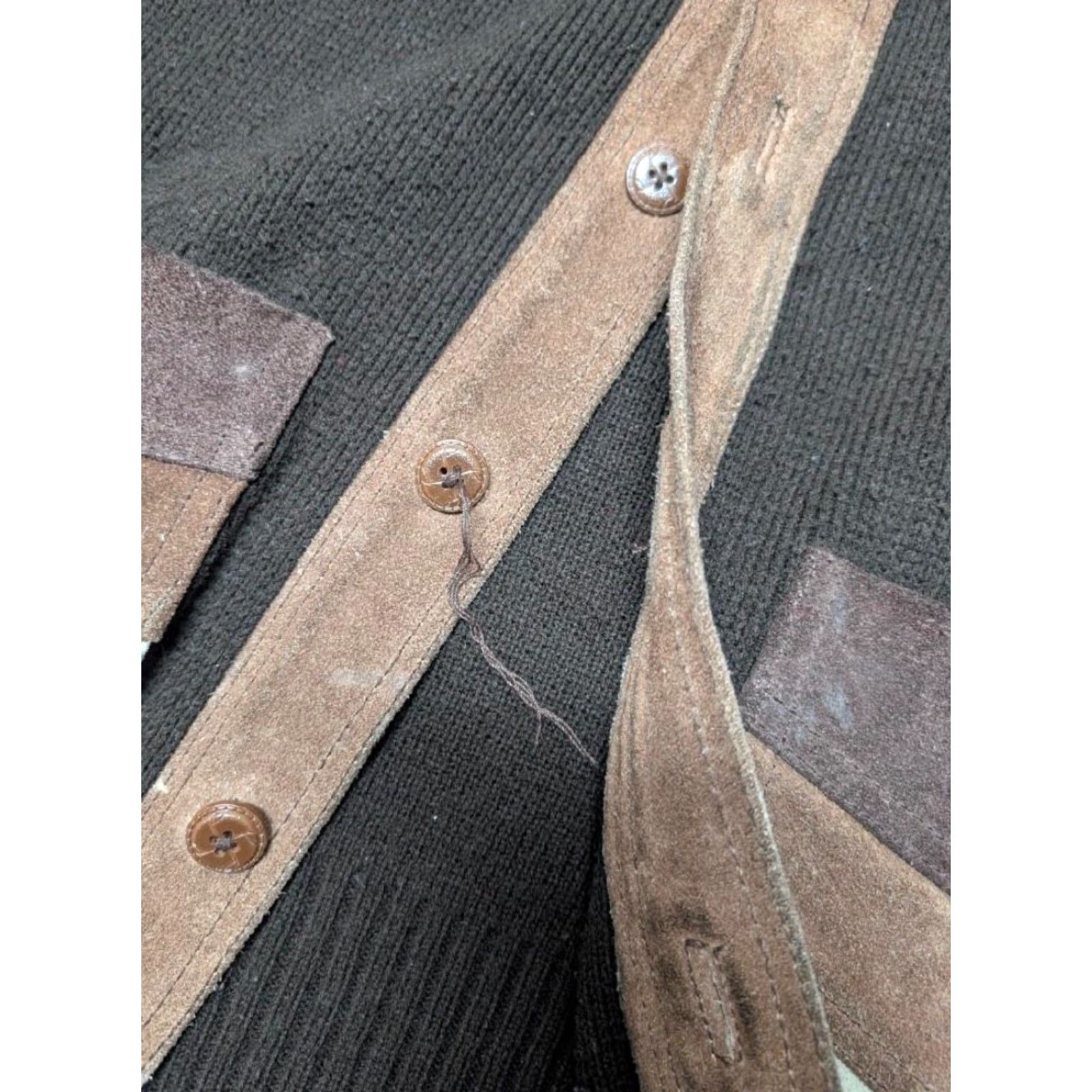 Eddie Bauer VINTAGE Eddie Bauer Sweater Cardigan Men S Wool Knit Wool Blend Leather Elbow Patches Gray/Tan 1970s Cowboy Western Cable-Knit Shawl Neckline 44LX? Size US S / EU 44-46 / 1 - 4 Thumbnail