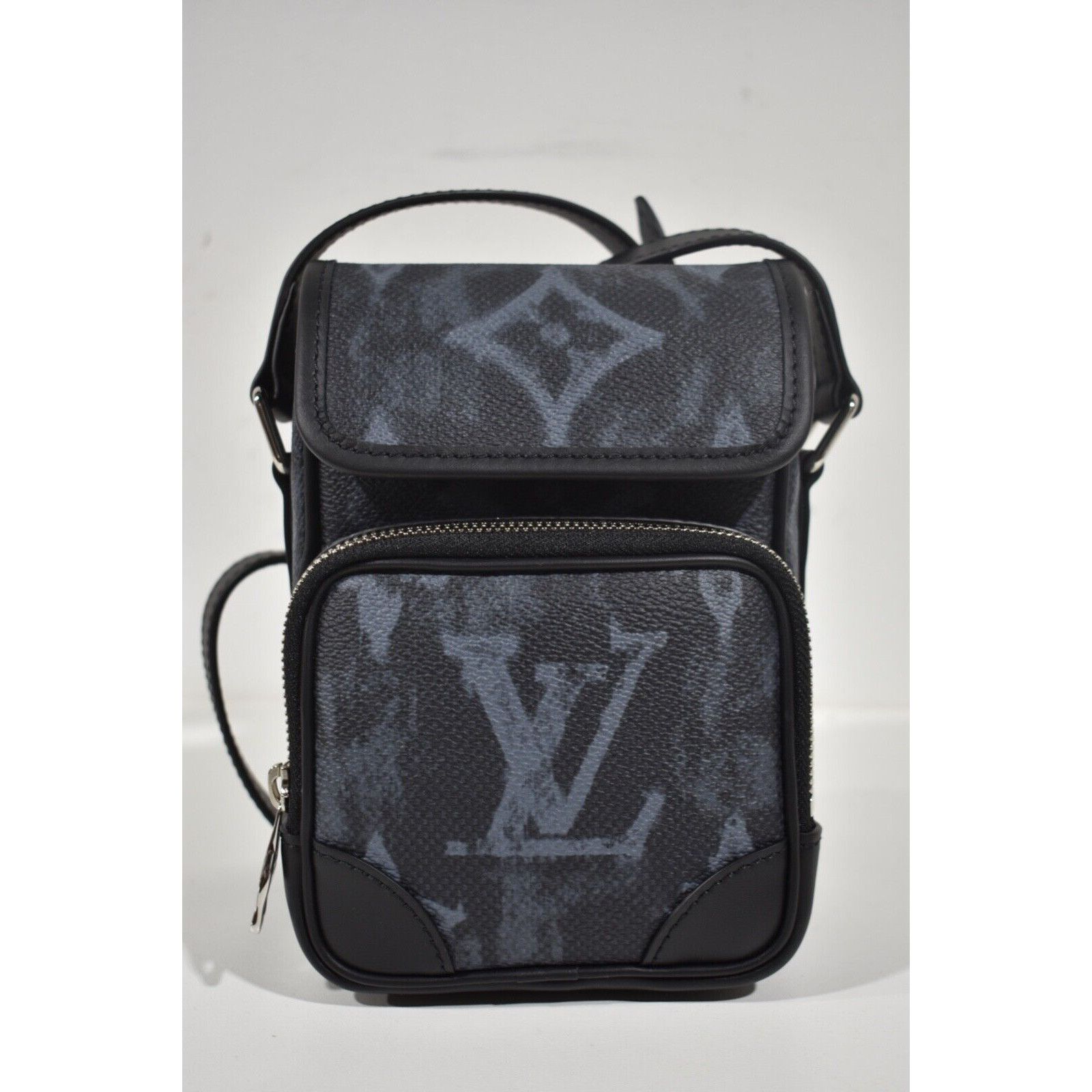Louis Vuitton Louis Vuitton Monogram Pastel Black Shoulder Crossbody Bag Size ONE SIZE - 2 Thumbnail