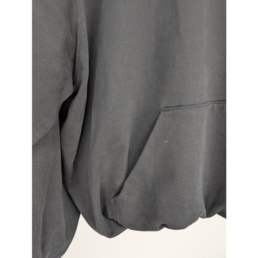 Vetements o1rshd1 Hoodie with Vetements Logo in Black Size US S / EU 44-46 / 1 - 7 Thumbnail