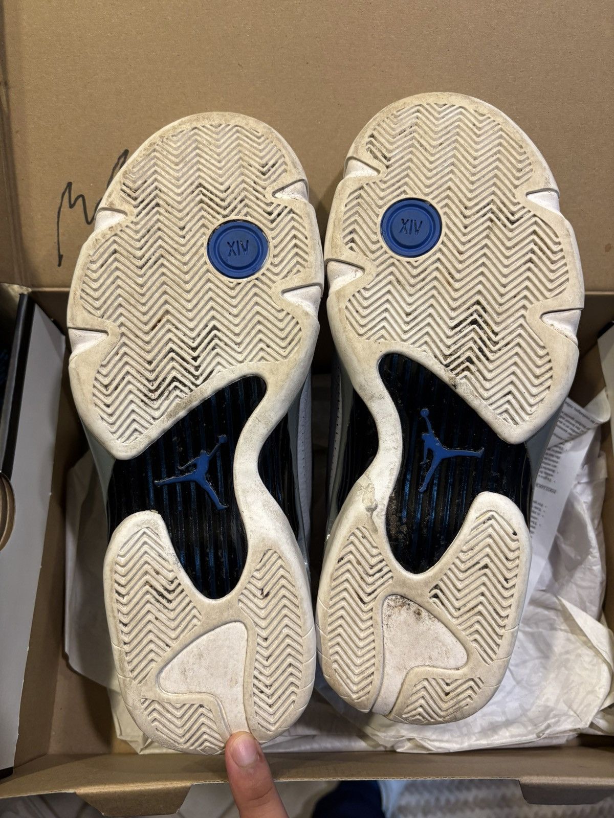 Jordan Brand × Nike Men’s Jordan 14 Retro Wolf Gray Size US 10.5 / EU 43-44 - 6 Thumbnail