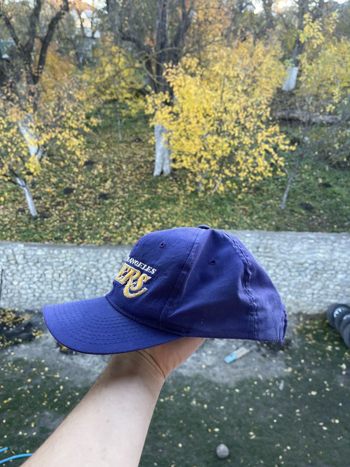 NBA × Sports Specialties × Vintage 🔥Vintage Los Angeles Lakers snapback hat cap made in korea Size ONE SIZE - 2 Thumbnail