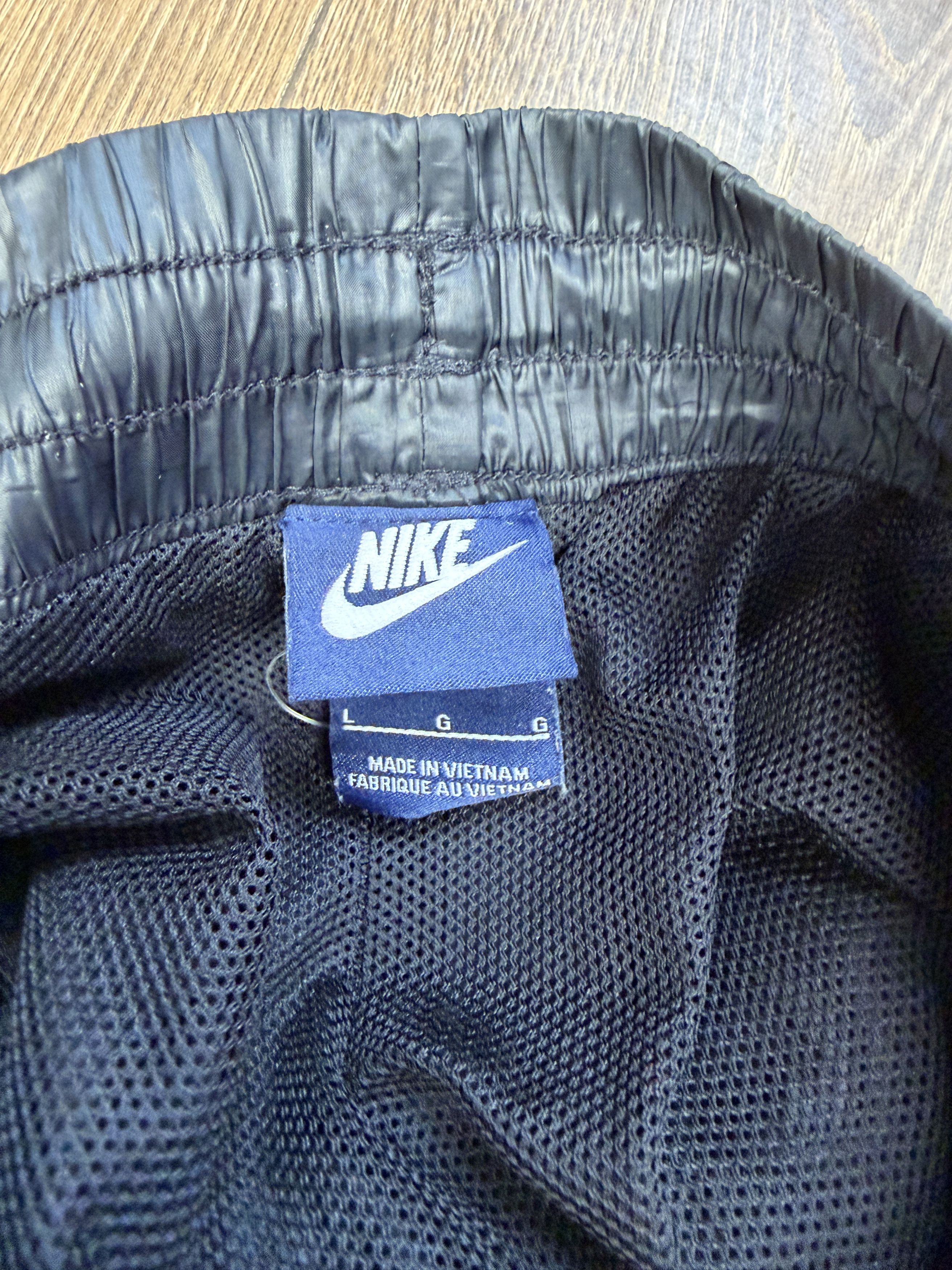 Nike niki ultra light shorts size L Size US 34 / EU 50 - 4 Thumbnail