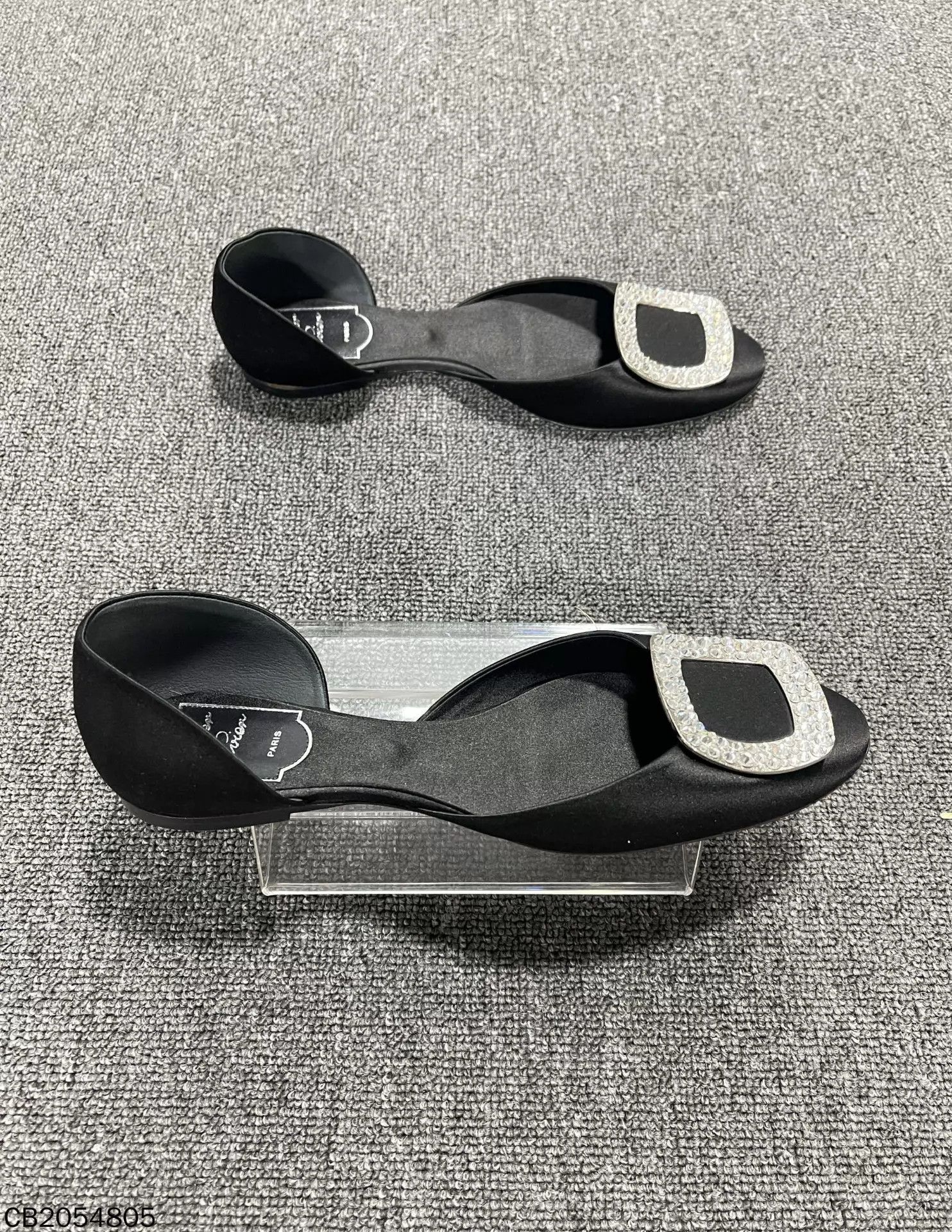 Roger Vivier Unused S 38 Flats