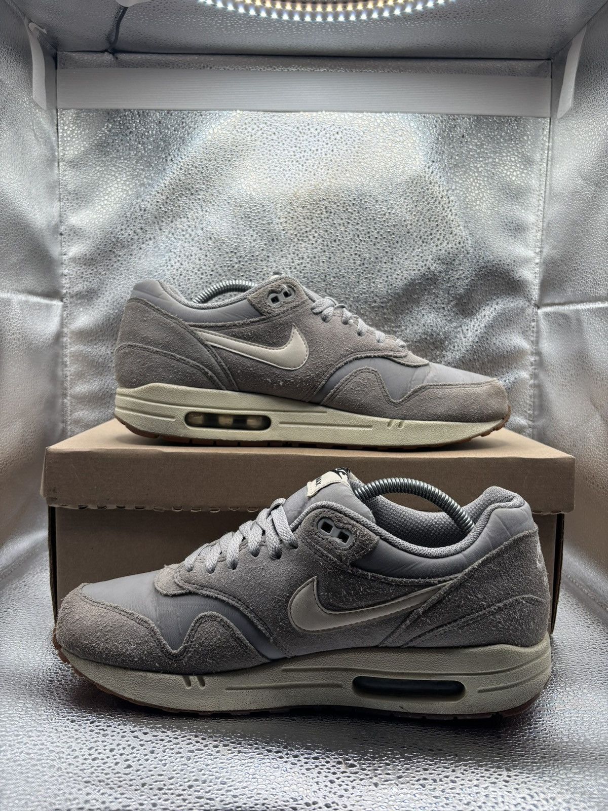 Nike Nike air max 1 matte sliver Size US 9.5 / EU 42-43 - 5 Thumbnail
