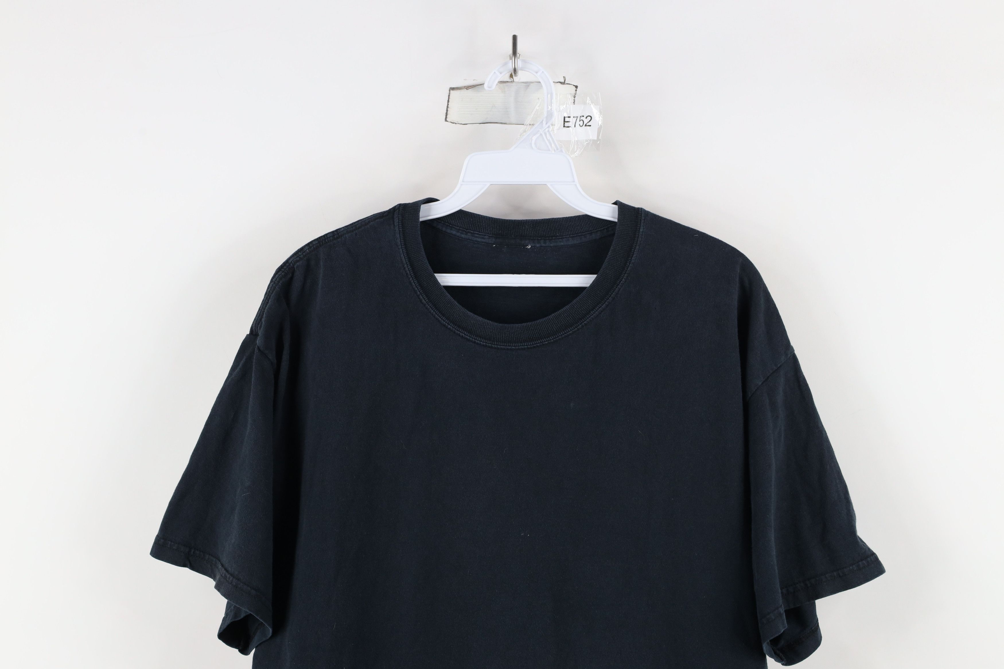 Vintage Vintage 90s Streetwear Short Sleeve T-Shirt Black Cotton Size US XL / EU 56 / 4 - 2 Thumbnail