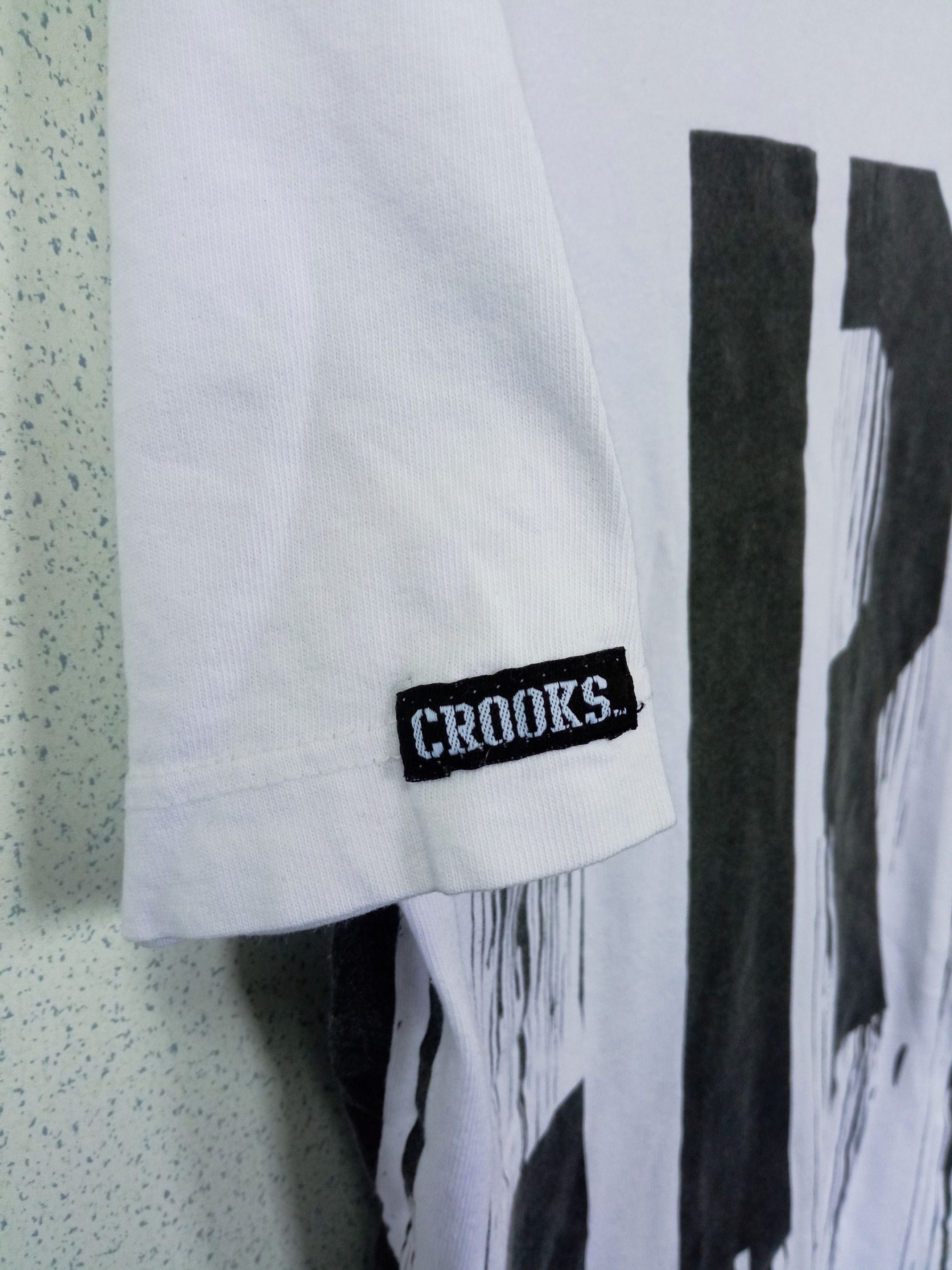 Crooks & Castles Crooks & Castles Big Spellout T-Shirt Size US L / EU 52-54 / 3 - 8 Thumbnail