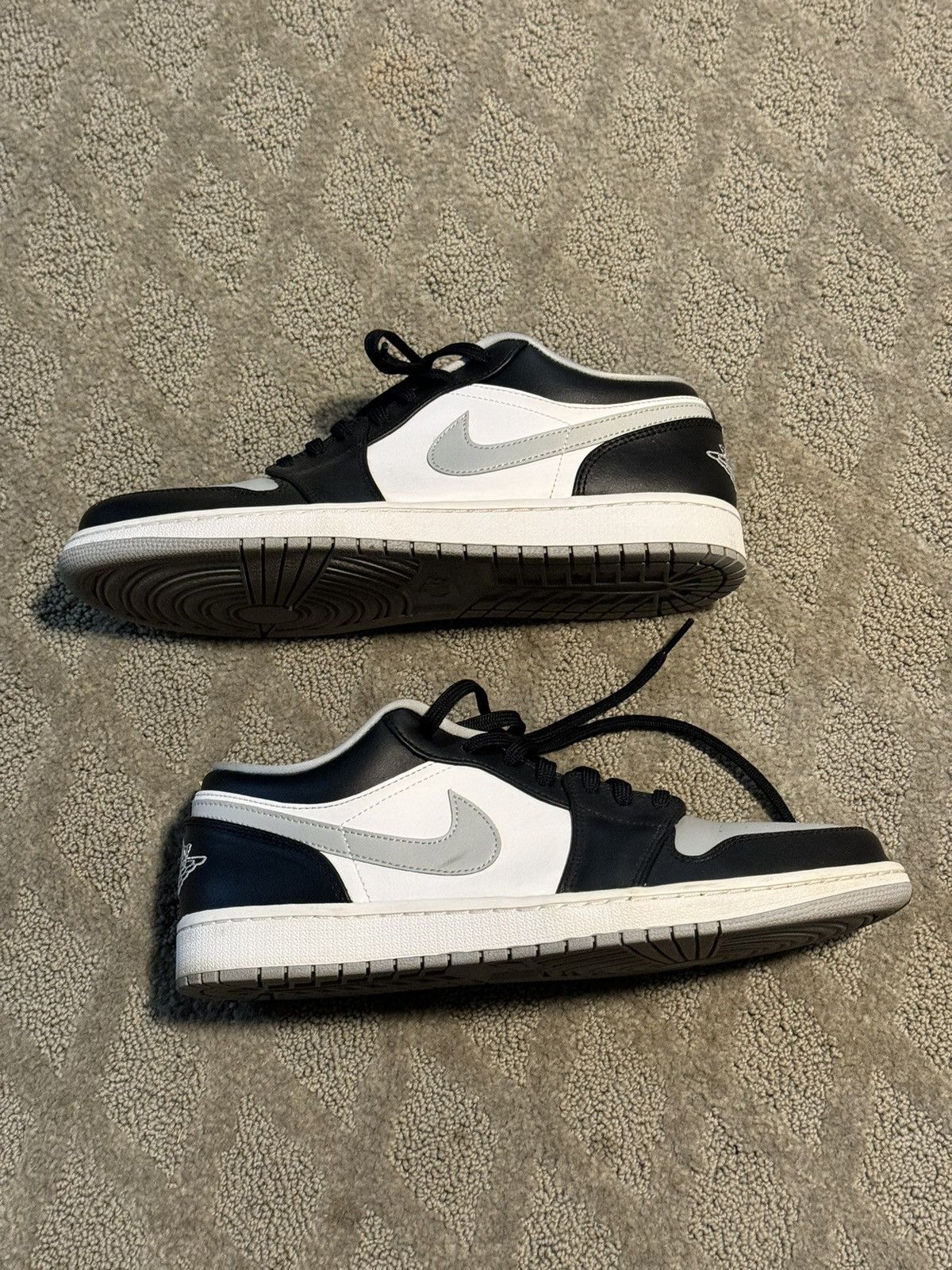 Jordan Brand × Nike Air JORDAN 1 Low “Light Smoke Grey” Sneakers Size US 11.5 / EU 44-45 - 3 Thumbnail