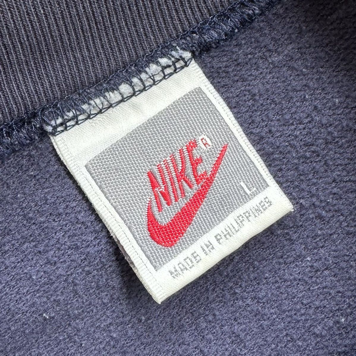 Vintage VINTAGE NIKE Y2K VERY RARE SWEATSHIRT BIG LOGO Size US L / EU 52-54 / 3 - 6 Thumbnail