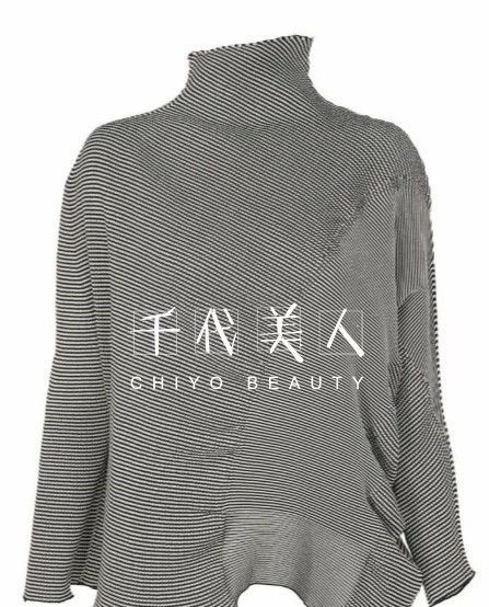 Issey Miyake Issey Miyake size:2 A grey semi-high-neck long-sleeved top Size M / US 6-8 / IT 42-44 - 1 Thumbnail